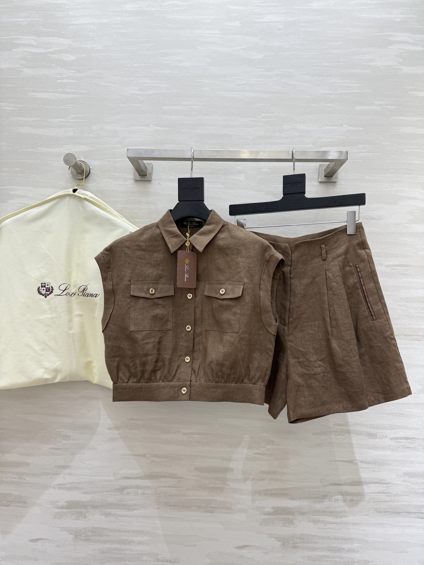 #LP²⁵新款老钱风亚麻休闲套装 重磅logo标识皮牌点缀精致高级 立体剪裁上身帅气又时髦 打造休闲舒适