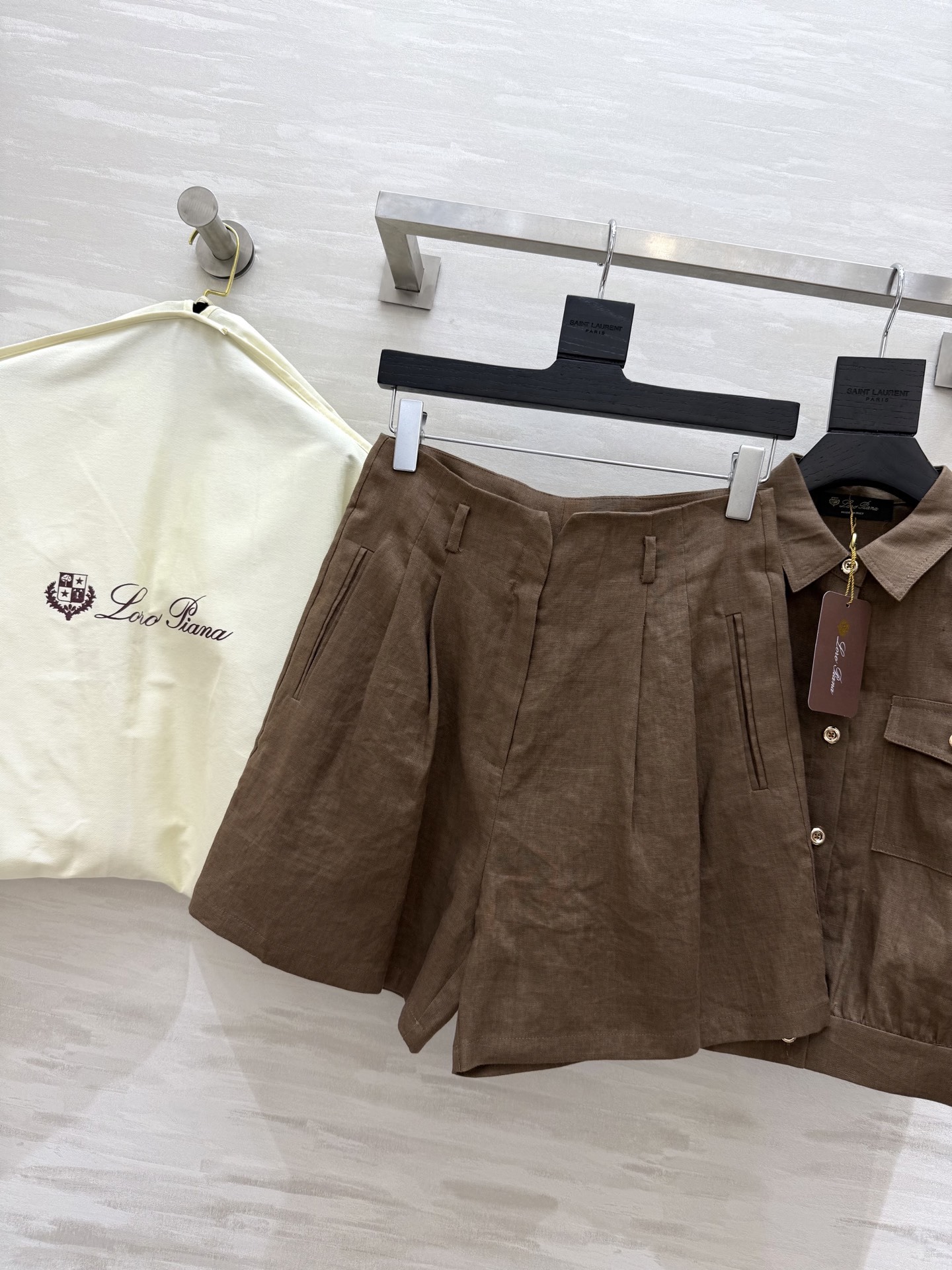 #LP²⁵新款老钱风亚麻休闲套装 重磅logo标识皮牌点缀精致高级 立体剪裁上身帅气又时髦 打造休闲舒适