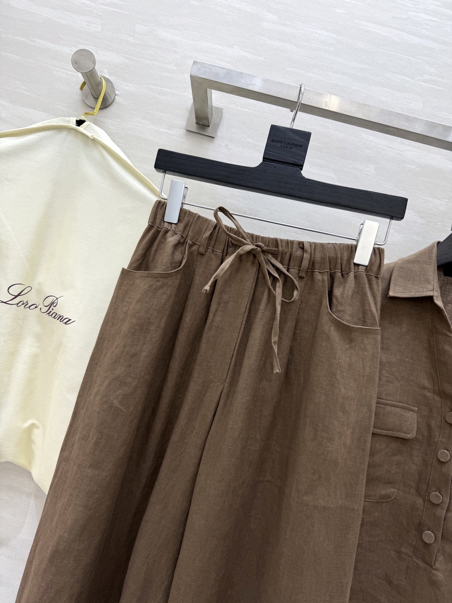 #LP²⁵新款 高级老钱风穿搭 亚麻极简套装 上身帅气又时髦 百搭不挑人 亚麻面料质感舒适透气 高品质定