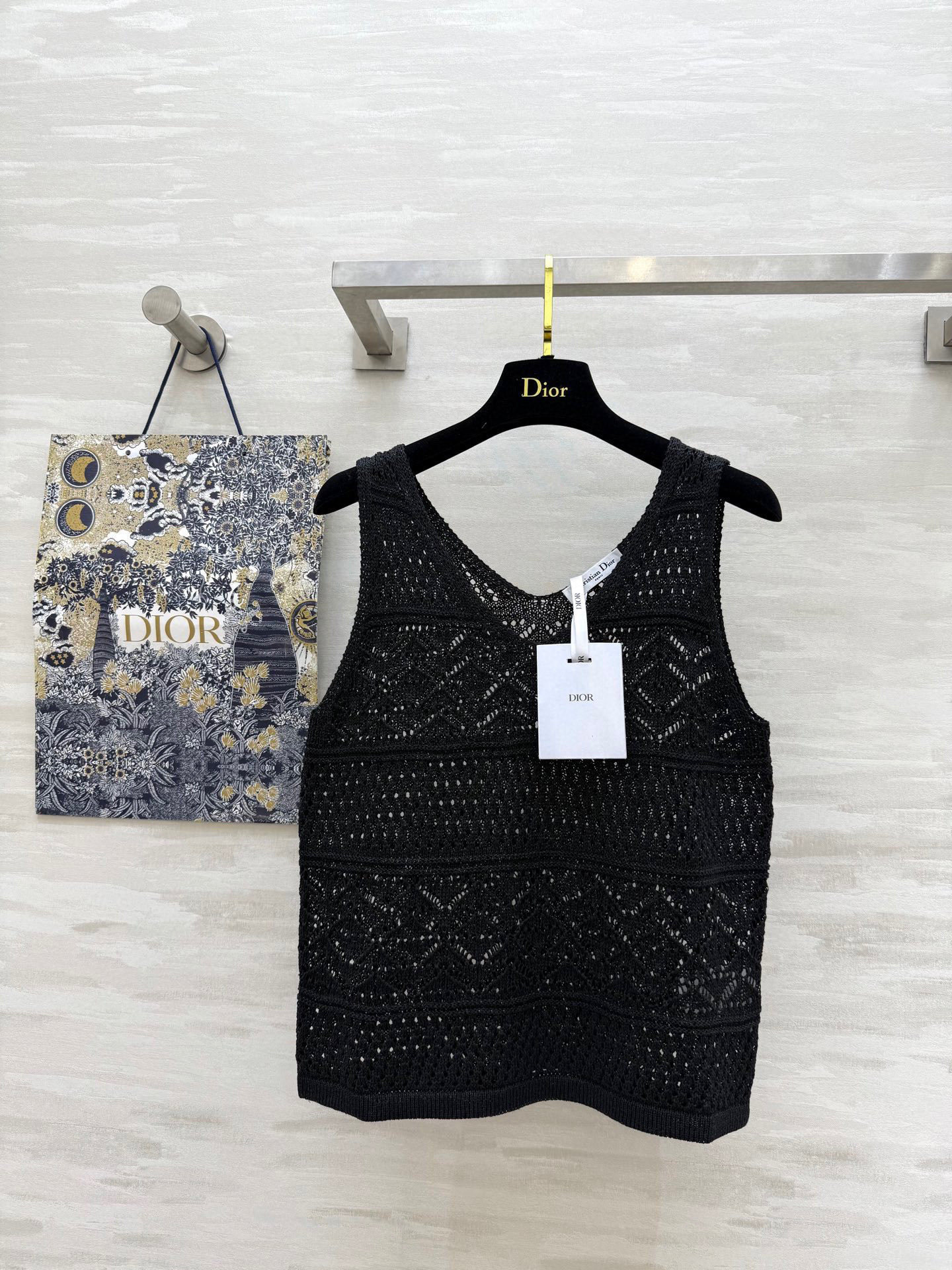 #DIO♡²⁵度假系列⛱️ 进口天然和纸纱三件套裙 开衫➕v领背心➕半裙 以纸张形态捻线成纱 拥有独特的