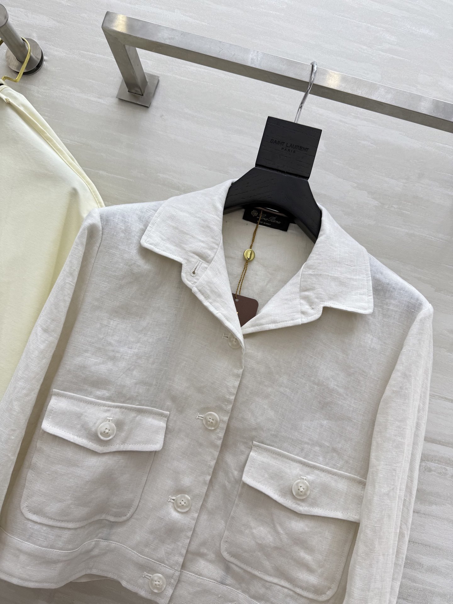 #LP²⁵新款 度假系列 亚麻极简老钱风外套 进口亚麻面料质感轻盈舒适 上身气质随性 经典版型百搭不挑人