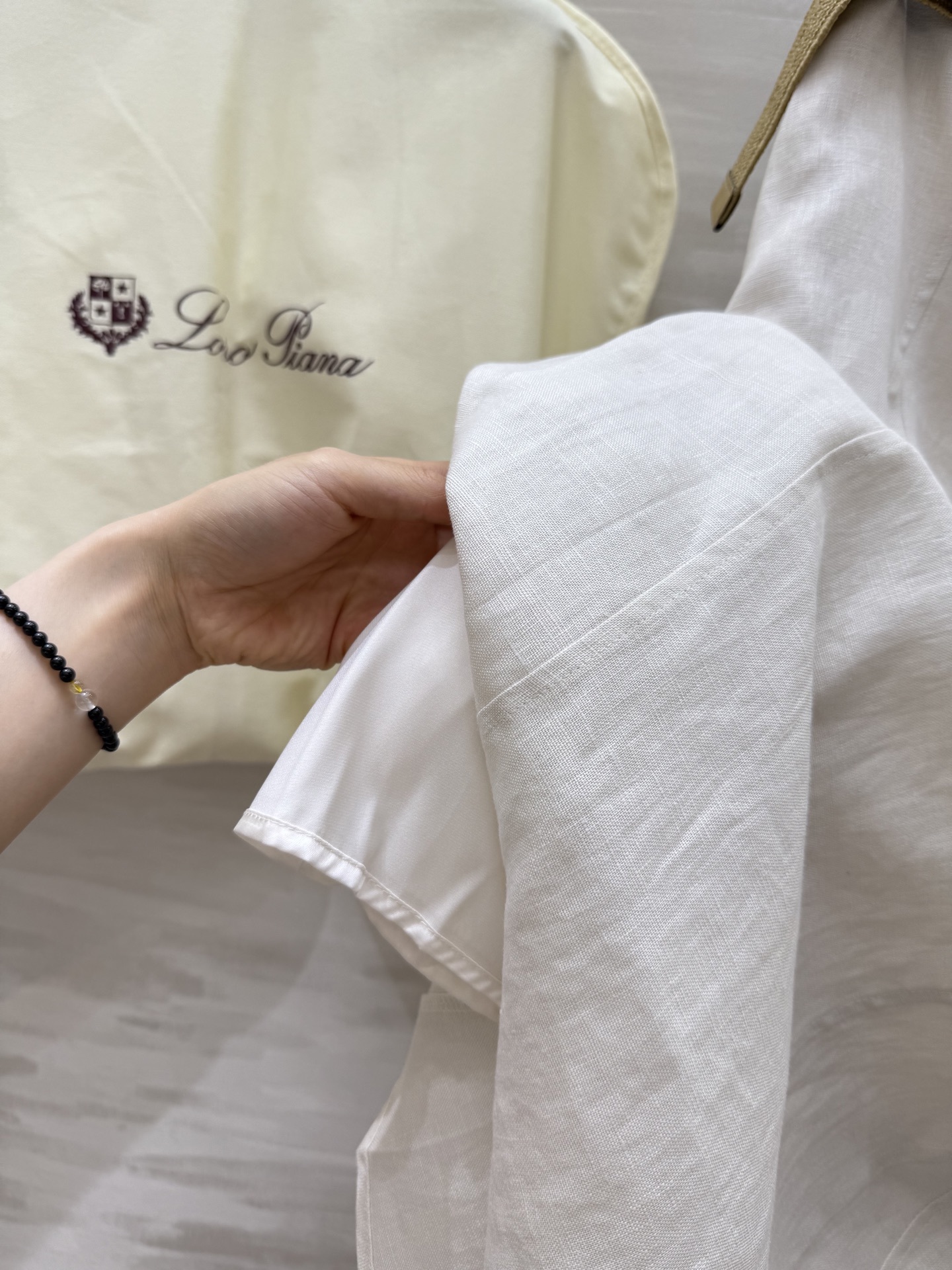 #LP²⁵新款 度假系列 亚麻极简老钱风A摆半裙 进口亚麻面料质感轻盈舒适 上身气质随性 经典版型百搭不