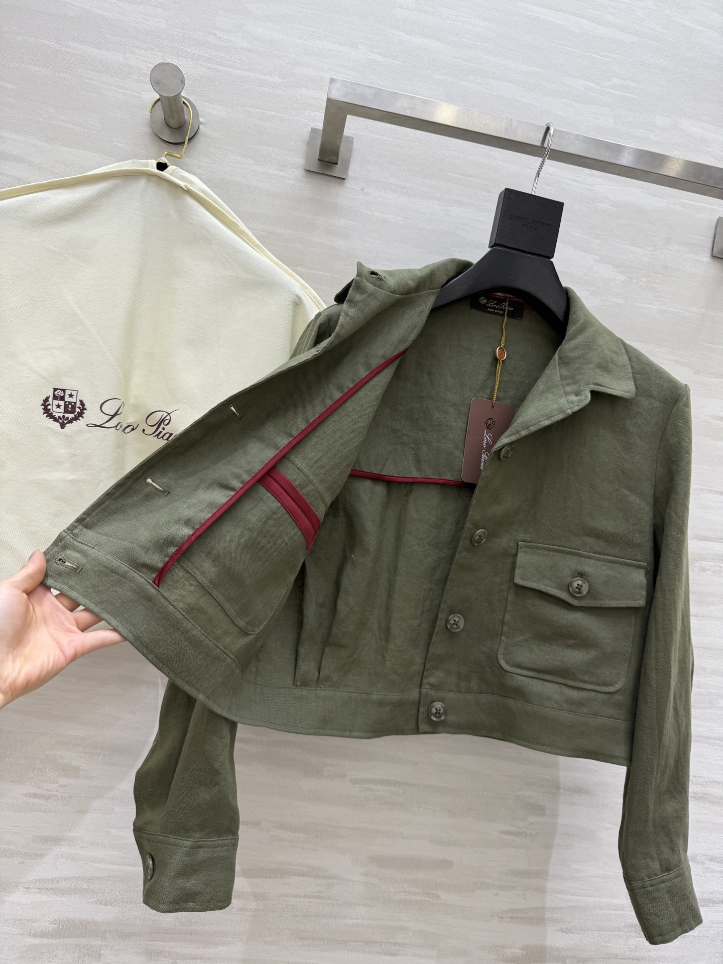 #LP²⁵新款 度假系列 亚麻极简老钱风外套 进口亚麻面料质感轻盈舒适 上身气质随性 经典版型百搭不挑人