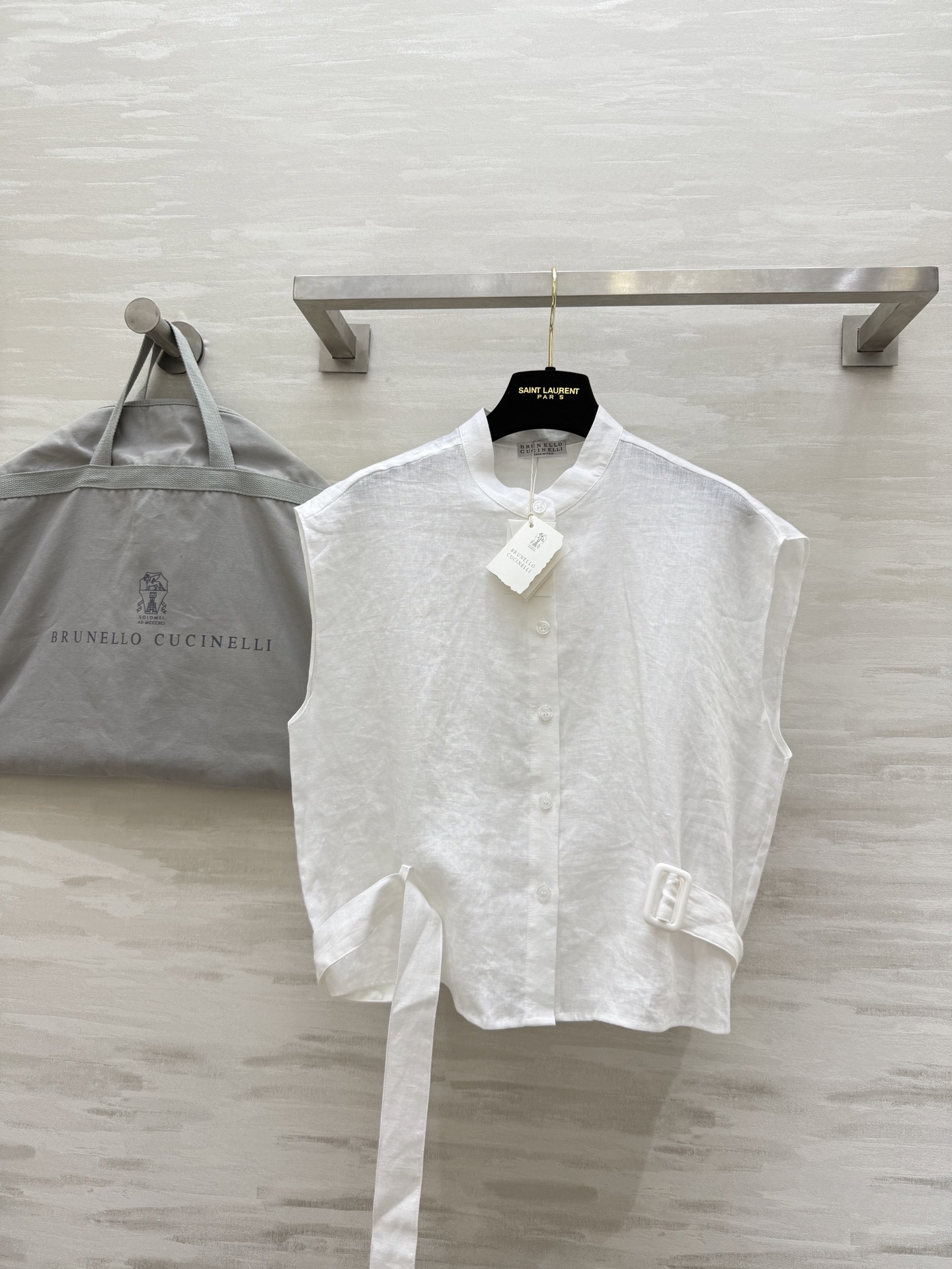 #BC²⁵度假系列 亚麻衬衣 百分百亚麻质地 腰部腰带点缀收腰显瘦 立体剪裁版型 日常或者通勤都可以 慵