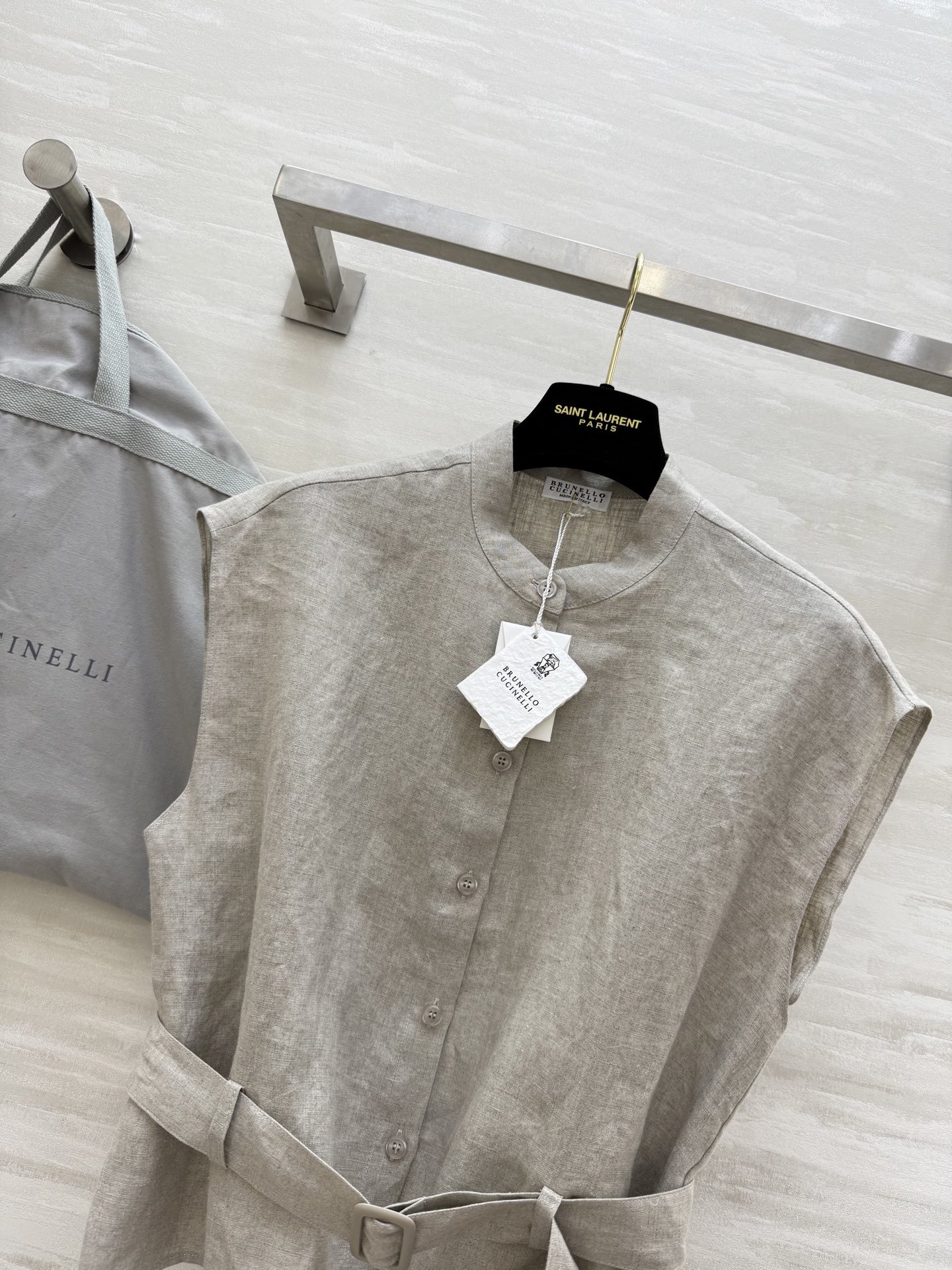 #BC²⁵度假系列 亚麻衬衣 百分百亚麻质地 腰部腰带点缀收腰显瘦 立体剪裁版型 日常或者通勤都可以 慵