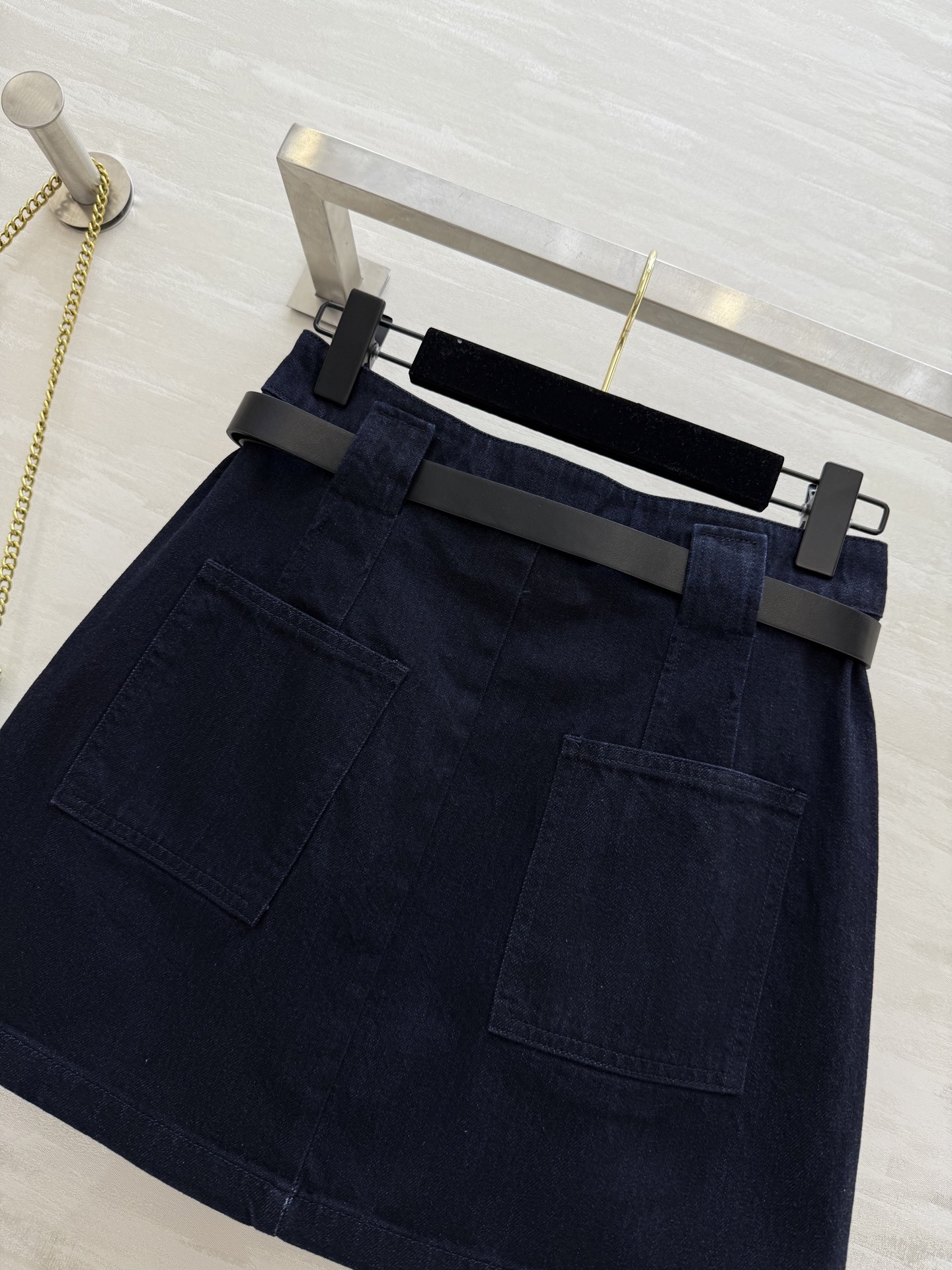 #DIO♡²⁵新款 原浆色牛仔半裙 定制进口牛仔面料 立体剪裁版型 配送腰带 高品质 现货首发size: