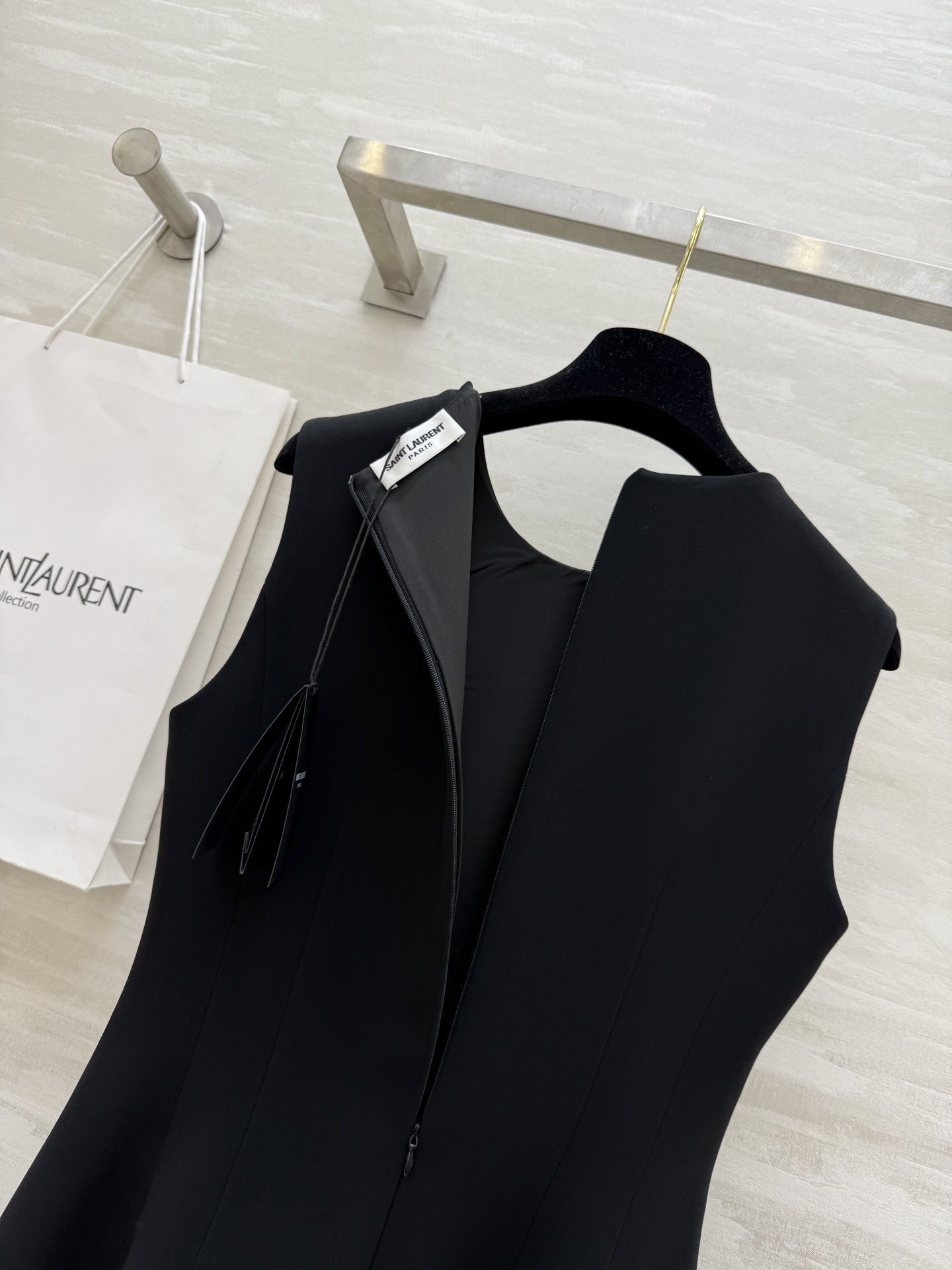 #ysl²⁵ss法式赫本风收腰连衣裙 定制醋酸面料奢华高级 立体剪裁大气显瘦 高品质定制 现货首发siz