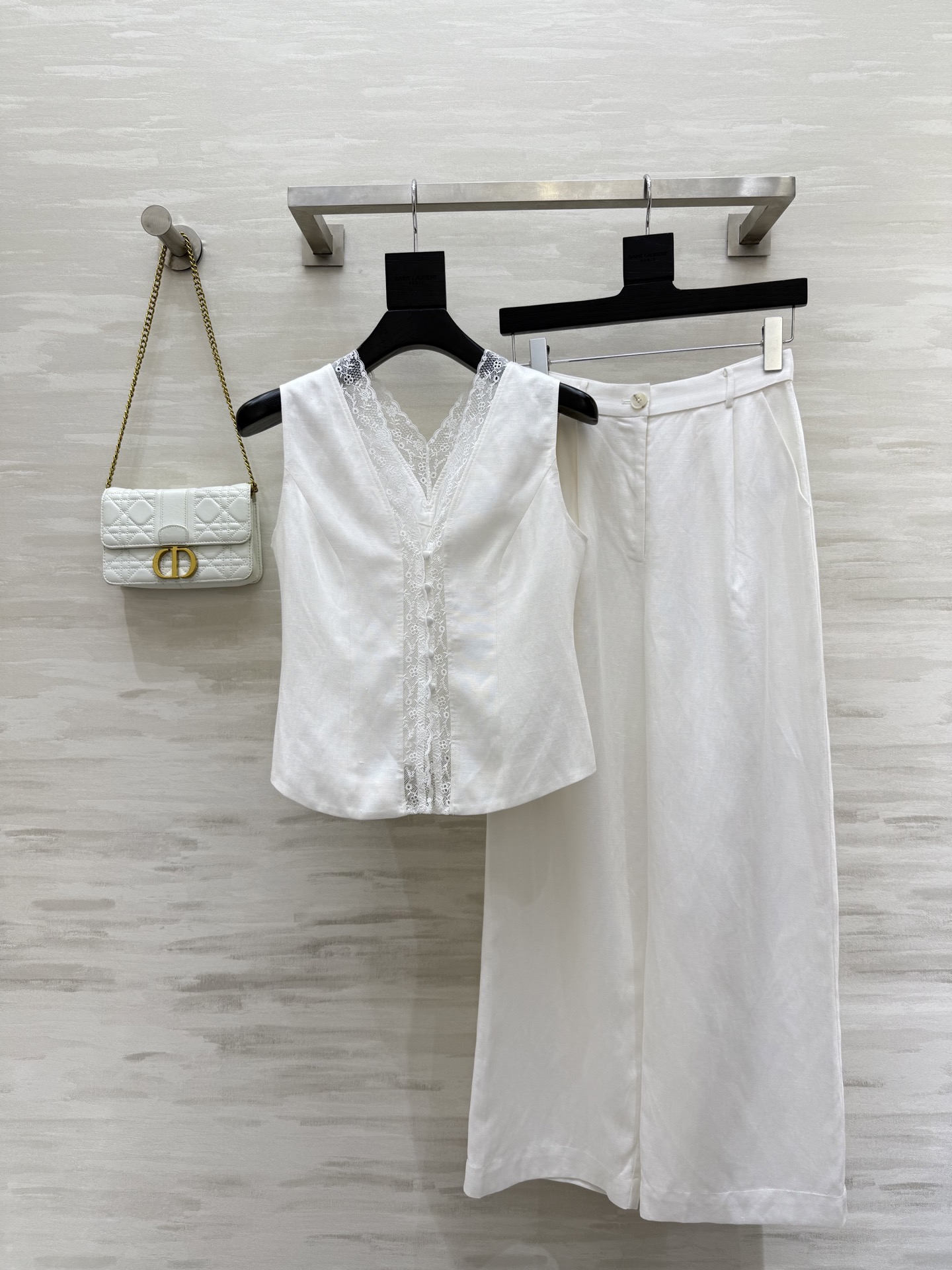 #DIO♡²⁵新款 度假系列 蕾丝拼接亚麻套装 高品质定制 现货首发size：36/38/40  