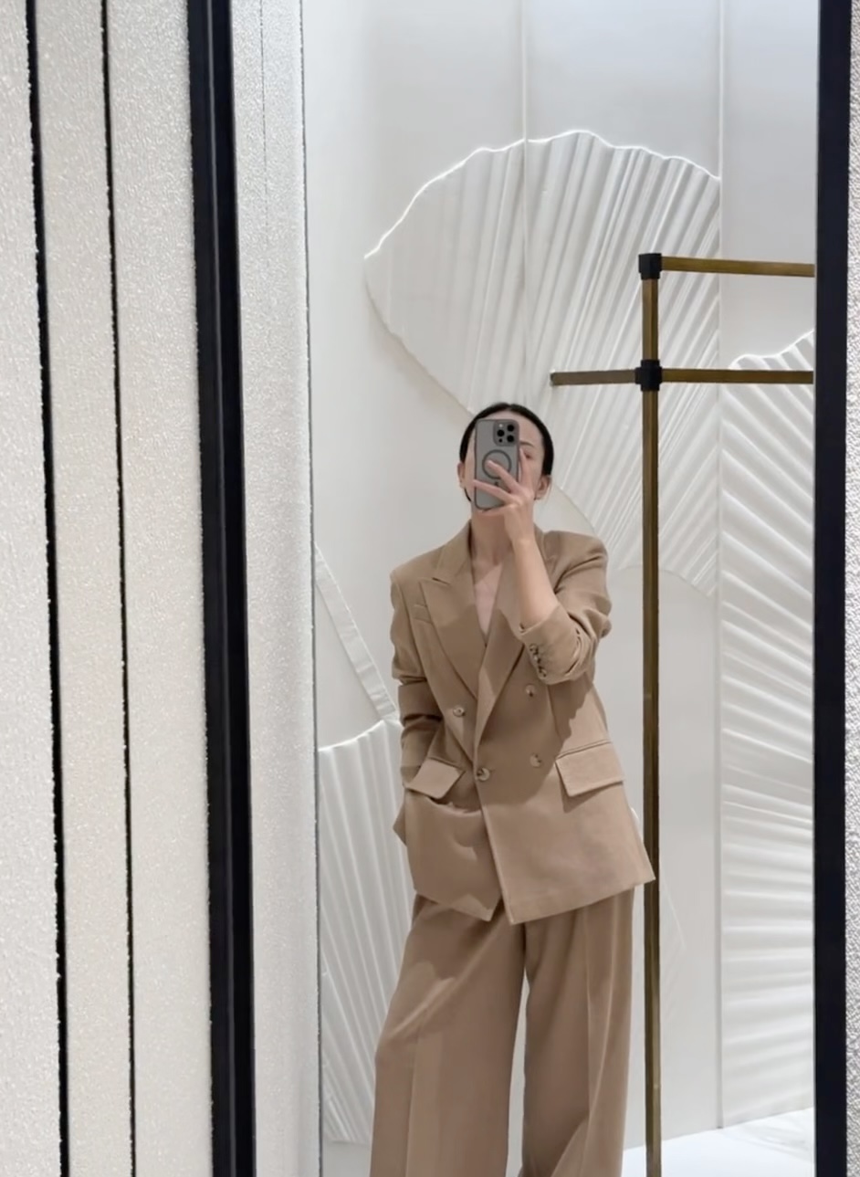 NO:457573,,,alexander wang19860909,,alexander wang,Women's clothing