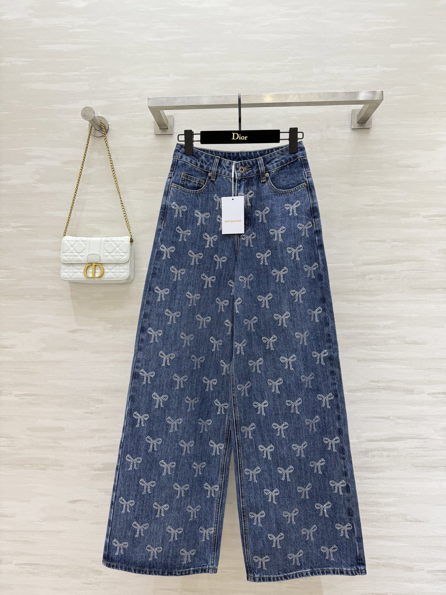 Self Portrait Bow Rhinestone Jeans - High-Quality Denim with Diamante Bow Detail 2 i1754312928421 1956 0 0