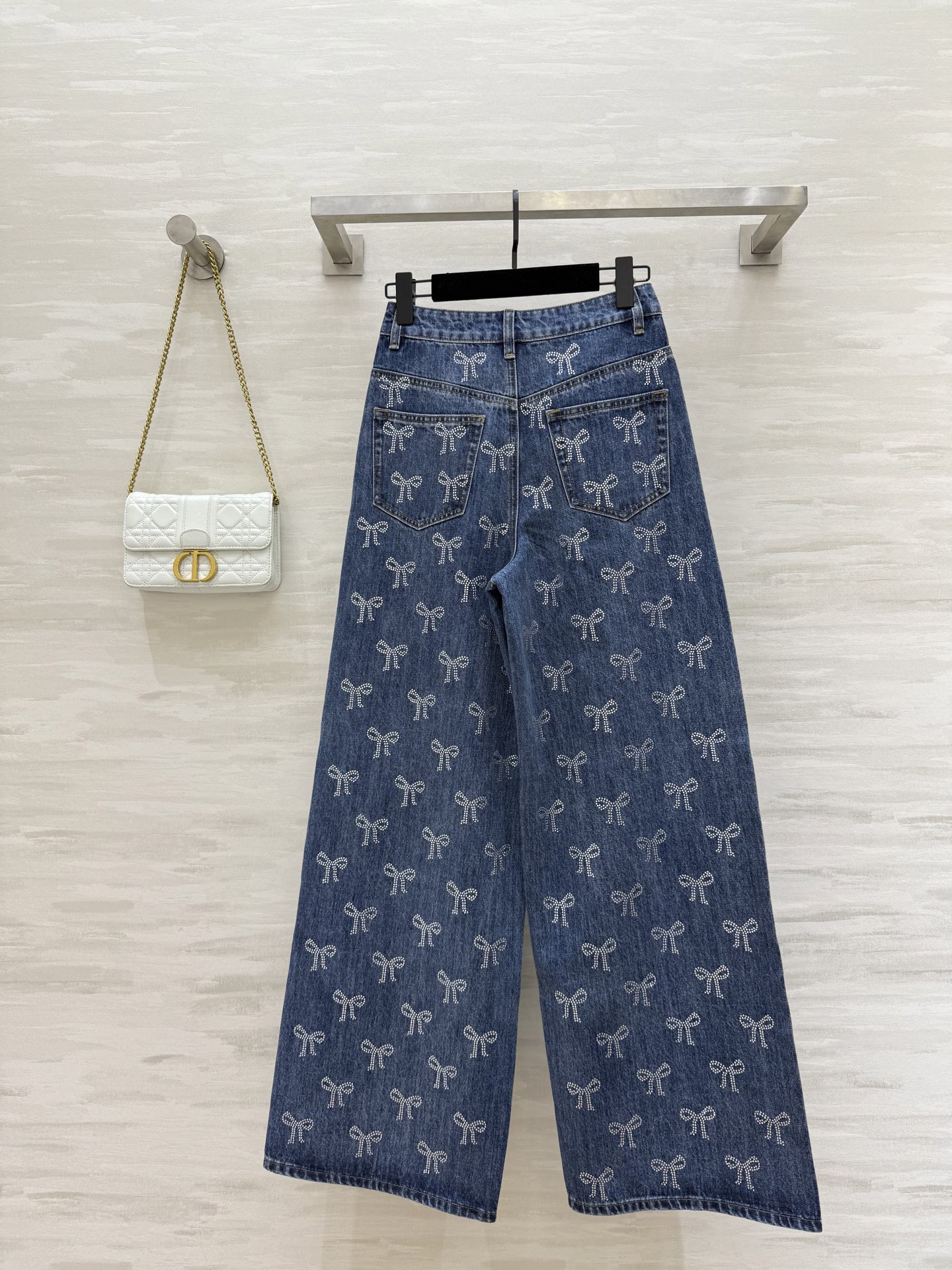 Self Portrait Bow Rhinestone Jeans - High-Quality Denim with Diamante Bow Detail 8 i1754312929912 5873 0 6