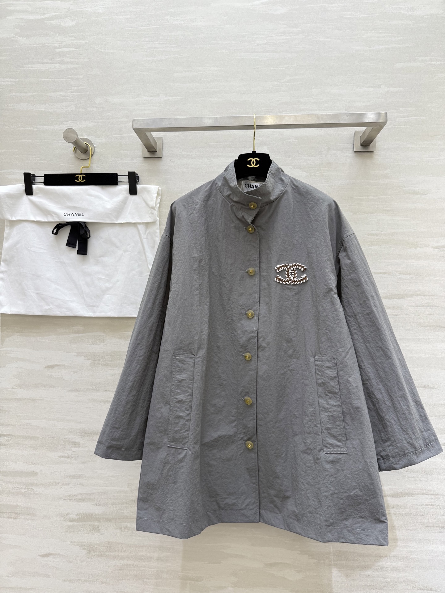 NO:461162,#Chane autumn and winter new style medieval series mid-length jacket high quality customization spot first delivery dust bag size36/38/40 (36 size shoulder width 54, bust 120, 70, chanel, jackets & coats, alexander wang19860909#Chane秋冬新款 中古系列中长款外套 高品质定制 现货首发 配送防尘袋size36/38/40（36码肩宽54,胸围120,衣长70,,chanel,jackets & coats,alexander wang,Women's clothing