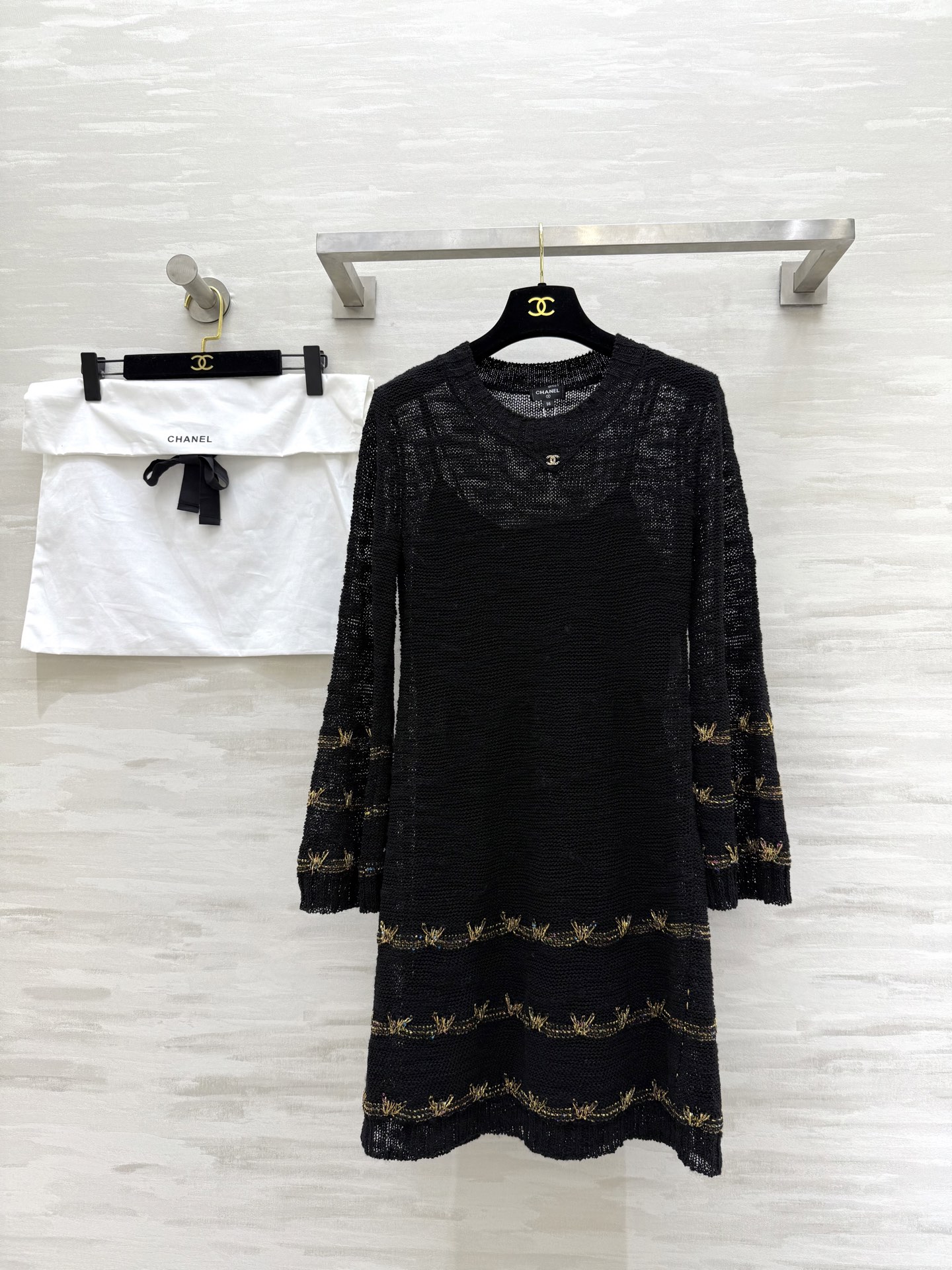 NO:463630,#ChaneA high-end handicraft workshop butterfly trim wide-sleeved dress Original development Exclusive custom yarn Fully hand-decorated butterfly hem High quality customization Spot first-time size36/38/40 (), Chanel, skirts, alexander wang19860909#ChaneA高级手工坊 蝴蝶饰边 宽袖连衣裙 原版开发 独家定制纱线 全手工装饰蝴蝶下摆 高品质定制 现货首发size36/38/40（）,,chanel,skirts,alexander wang,Women's clothing