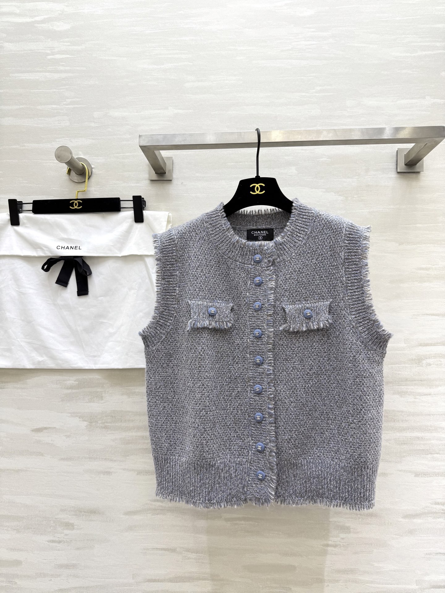 NO:465266,#Chane autumn and winter new style wool vest vest jacket Customized wool yarn High quality Distribution dust bag size36/38/40 (40 size bust 100, 55 length), chanel, jackets & coats, alexander wang19860909#Chane秋冬新款 羊毛马甲背心外套 定制羊毛纱线 高品质 配送防尘袋 size36/38/40（40码胸围100,衣长55）,,chanel,jackets & coats,alexander wang,Women's clothing