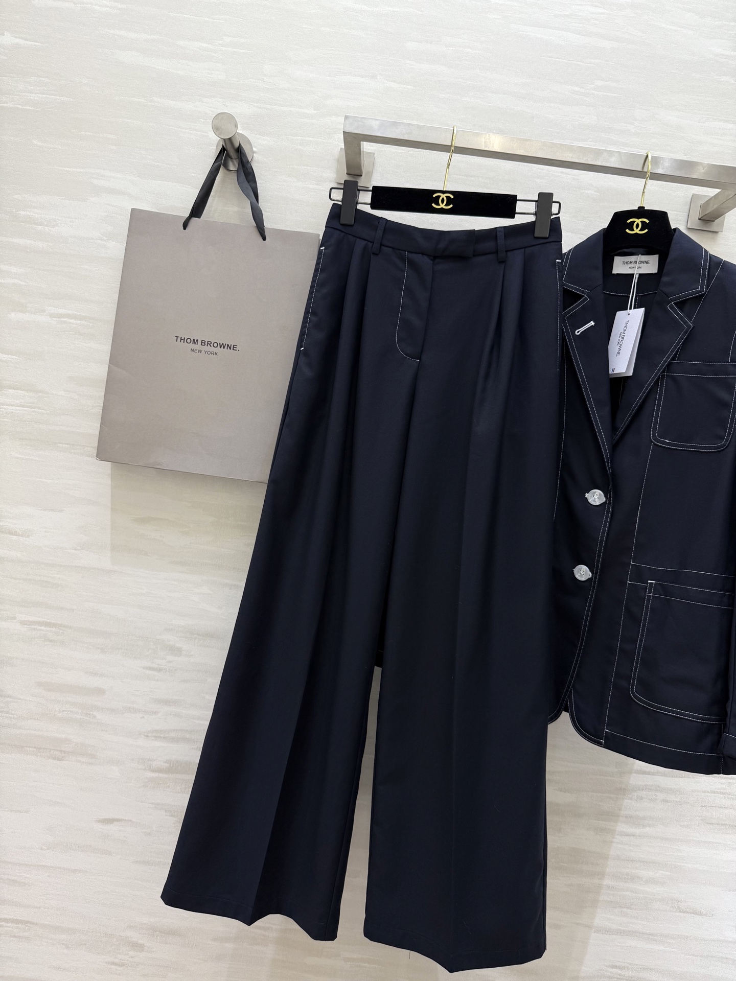 #ThomBromne｜学院天花板
#英伦学院风  低调老钱风
高品质定制 现货首发size：S/M/L