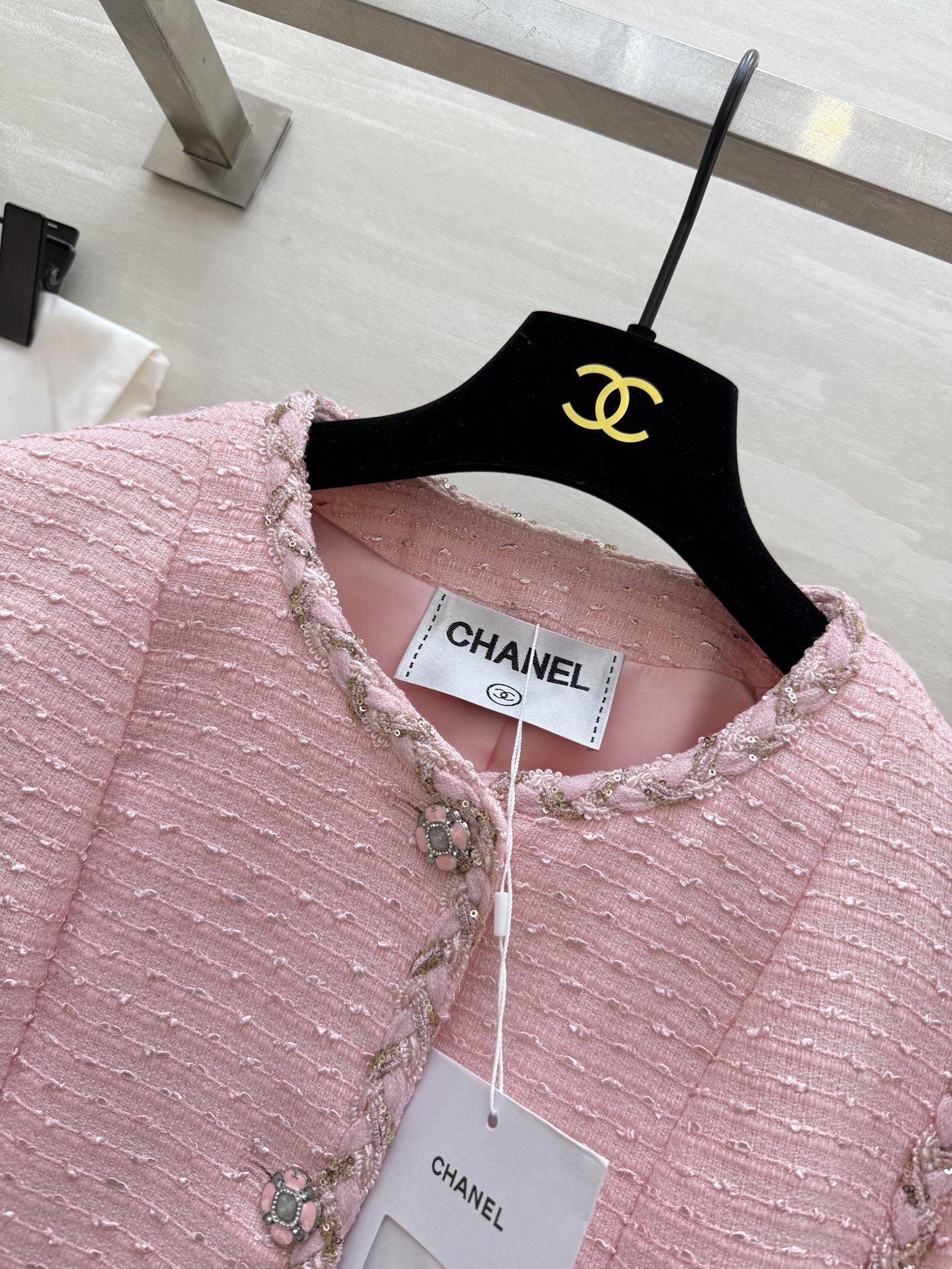 #Chane♡²⁵秋冬新款 羊毛软花呢外套 定制编织面料 立体剪裁版型 开模定制花扣精致高级 高品质 现