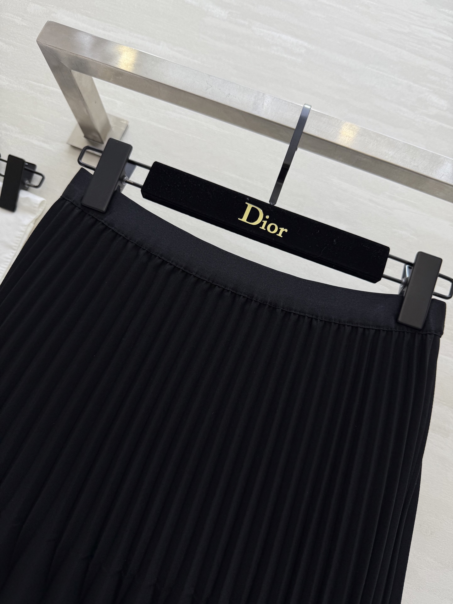 #DIO♡²⁵秋冬新款 哑光百褶压褶半裙 优雅大方 重工艺高温压褶 高品质定制 现货首发size：S/M