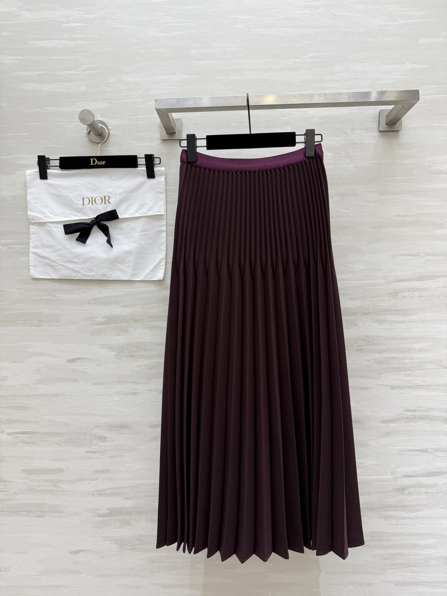 #DIO♡²⁵秋冬新款 哑光百褶压褶半裙 优雅大方 重工艺高温压褶 高品质定制 现货首发size：S/M