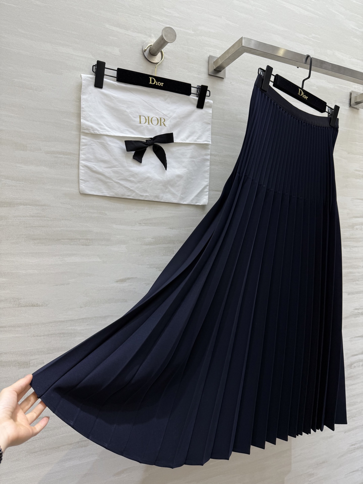 #DIO♡²⁵秋冬新款 哑光百褶压褶半裙 优雅大方 重工艺高温压褶 高品质定制 现货首发size：S/M