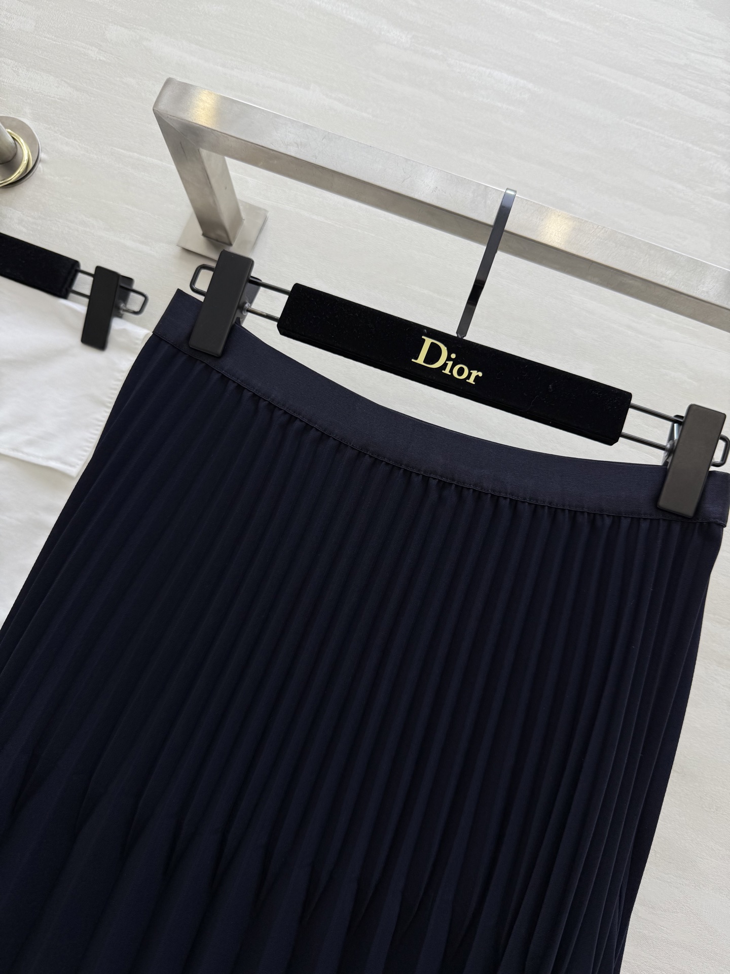 #DIO♡²⁵秋冬新款 哑光百褶压褶半裙 优雅大方 重工艺高温压褶 高品质定制 现货首发size：S/M