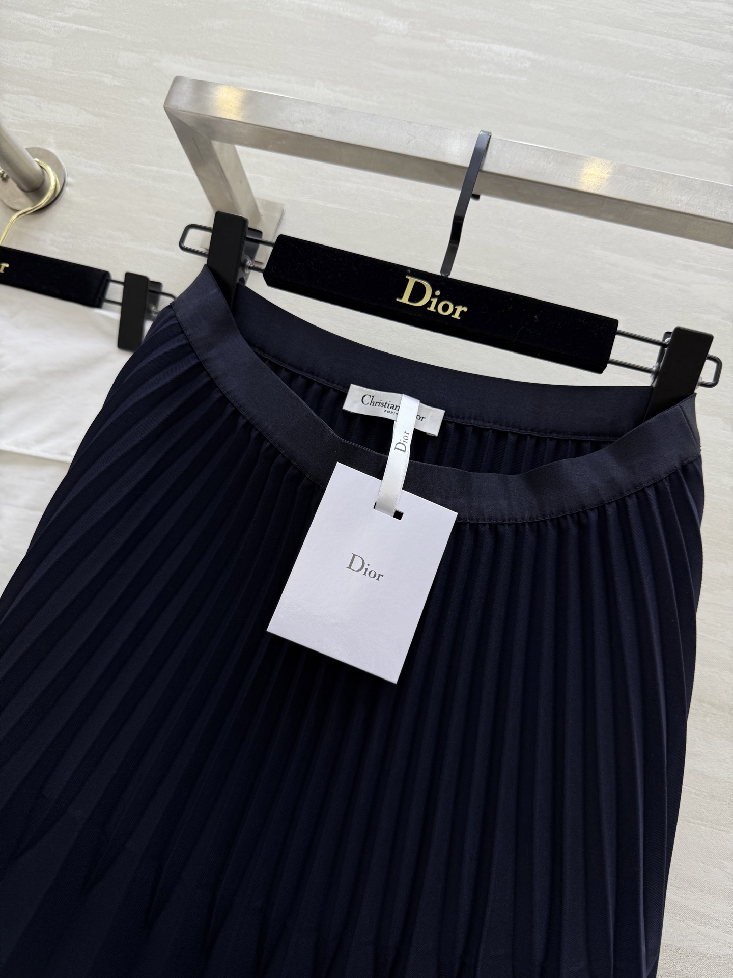 #DIO♡²⁵秋冬新款 哑光百褶压褶半裙 优雅大方 重工艺高温压褶 高品质定制 现货首发size：S/M