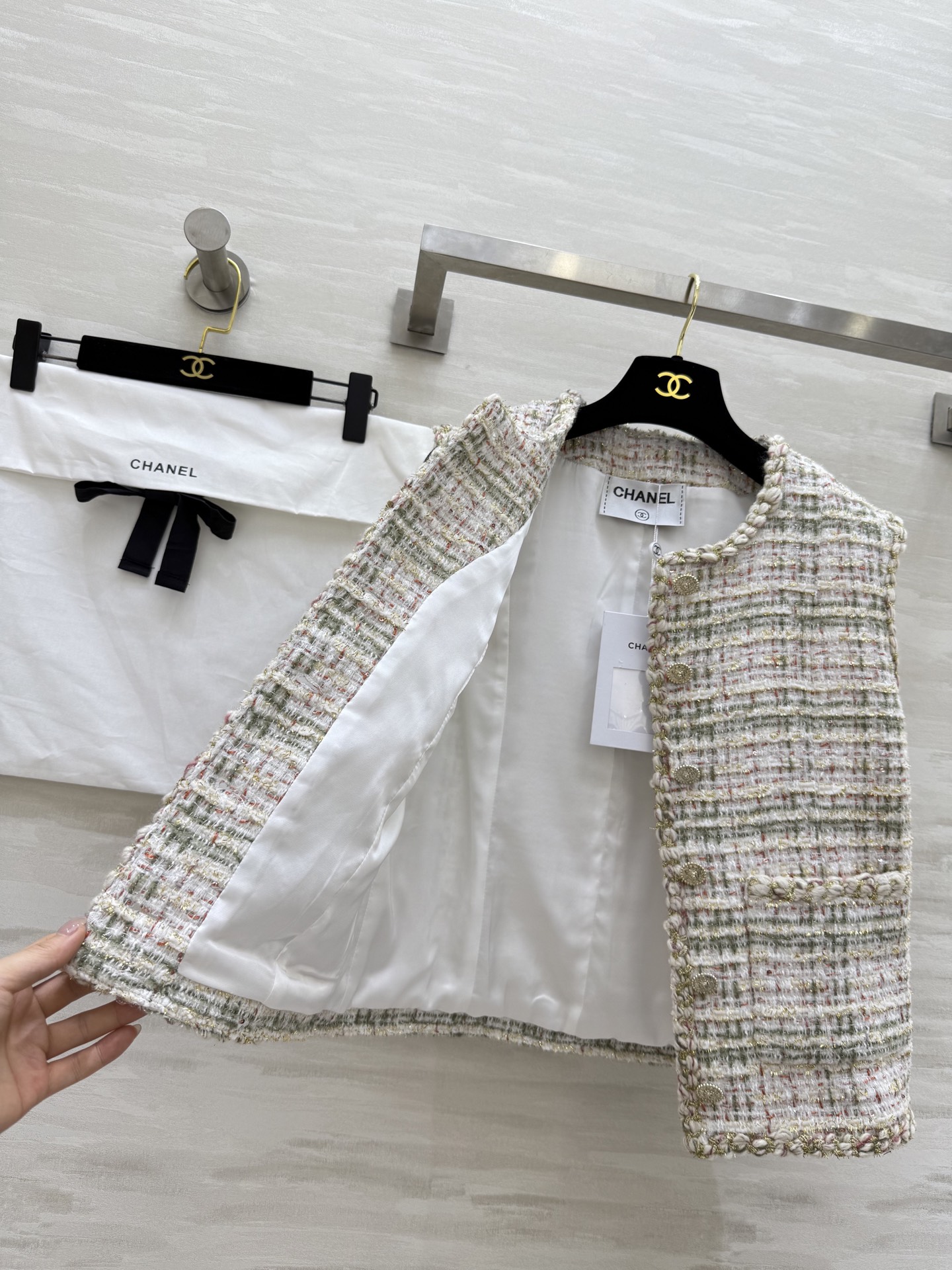 #Chane♡²⁵秋冬新款编织马甲 定制特种纱编织软花呢面料 纯手工交织花边装饰 经典双口袋 立体剪裁H