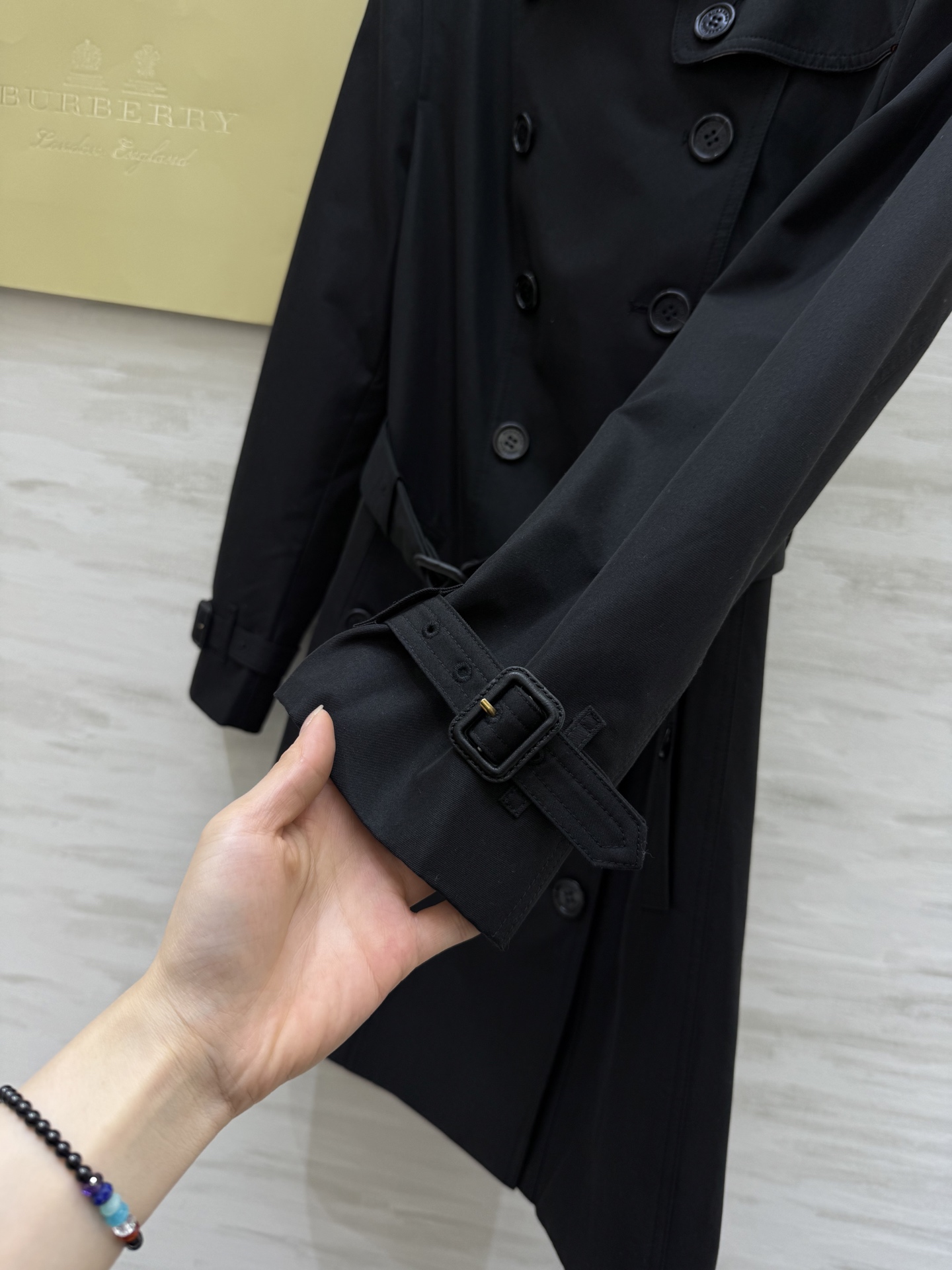 #Burberr♡²⁵秋冬新款 英伦风桑德林款双排扣中长款风衣 高品质定制 现货首发size：4/6/8