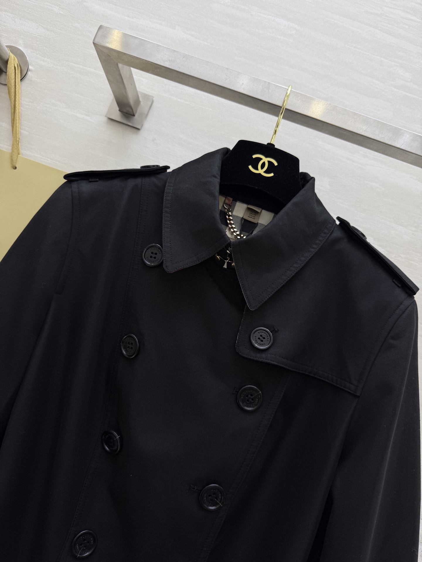 #Burberr♡²⁵秋冬新款 英伦风桑德林款双排扣中长款风衣 高品质定制 现货首发size：4/6/8