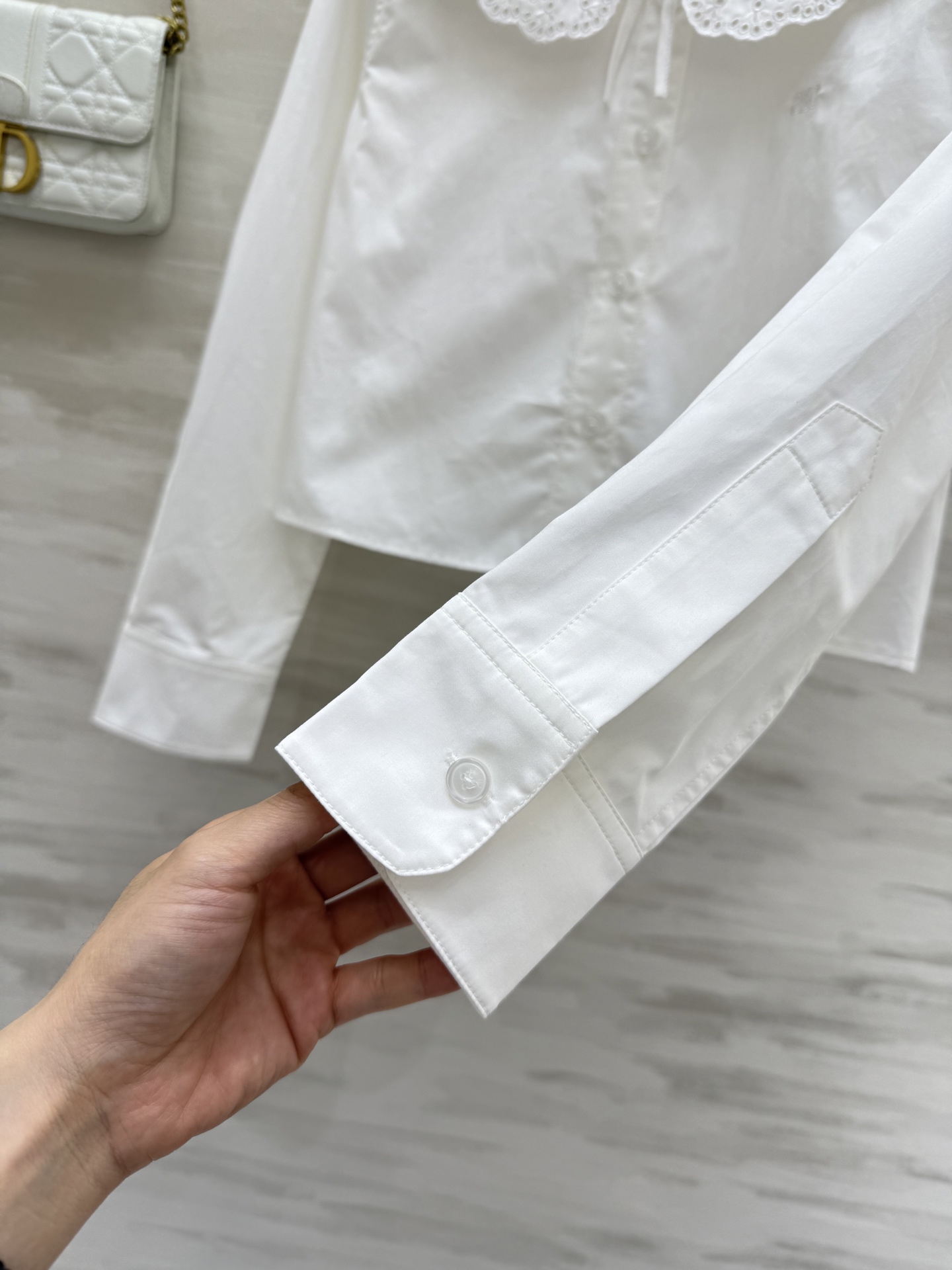 #CELIN♡²⁵早秋新款 棉质英格兰刺绣衬衫 精致高级 高品质定制 现货首发size：S/M/L（s码