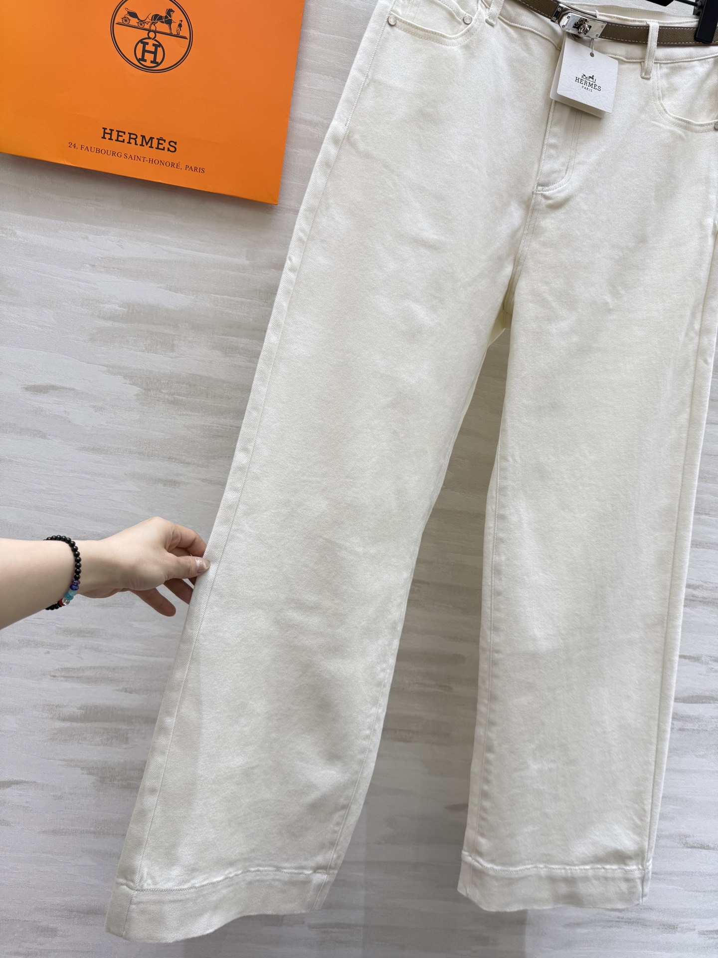 #Herme♡²⁵早秋新款 复古做旧洗水阔腿直筒牛仔裤 阔腿直筒版型 超级显瘦 不挑搭配又百搭 洗水工艺