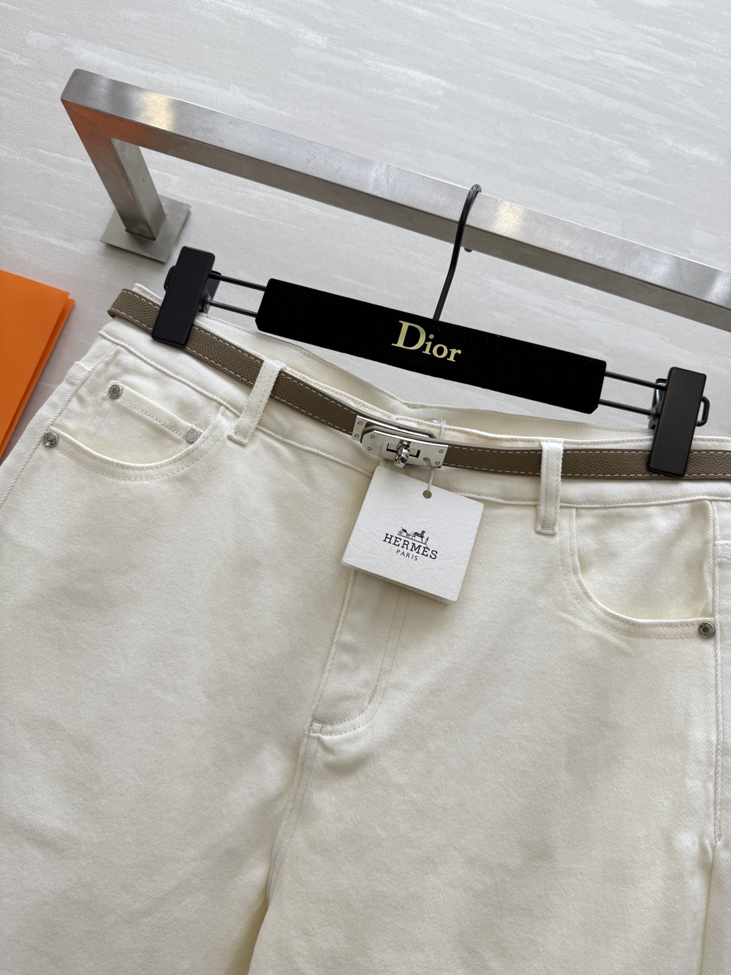 #Herme♡²⁵早秋新款 复古做旧洗水阔腿直筒牛仔裤 阔腿直筒版型 超级显瘦 不挑搭配又百搭 洗水工艺