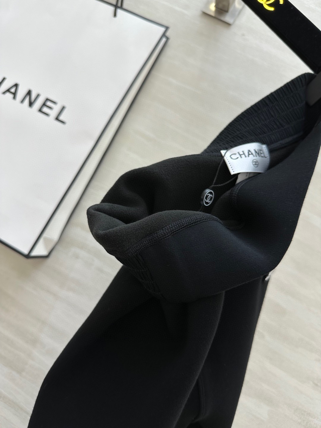 #Chane♡新款 羊毛发热一字裆九分裤 人体工程学一字裆设计 羊毛质地自带发热功能 1008针弹力护腰