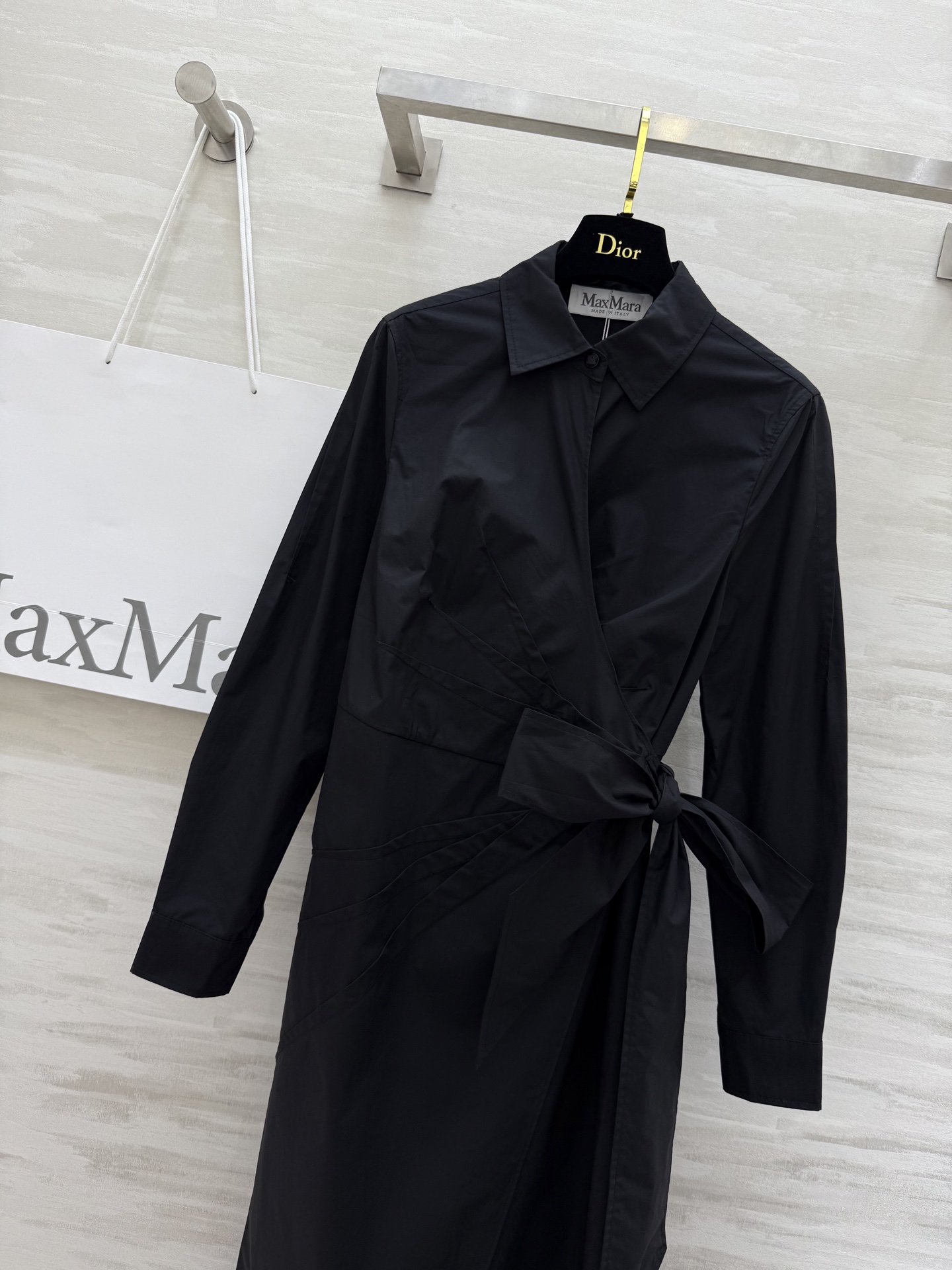 MaxMara｜围裹式衬衣裙 高品质定制 现货首发size：S/M/L（s码胸围：90，衣长：110）