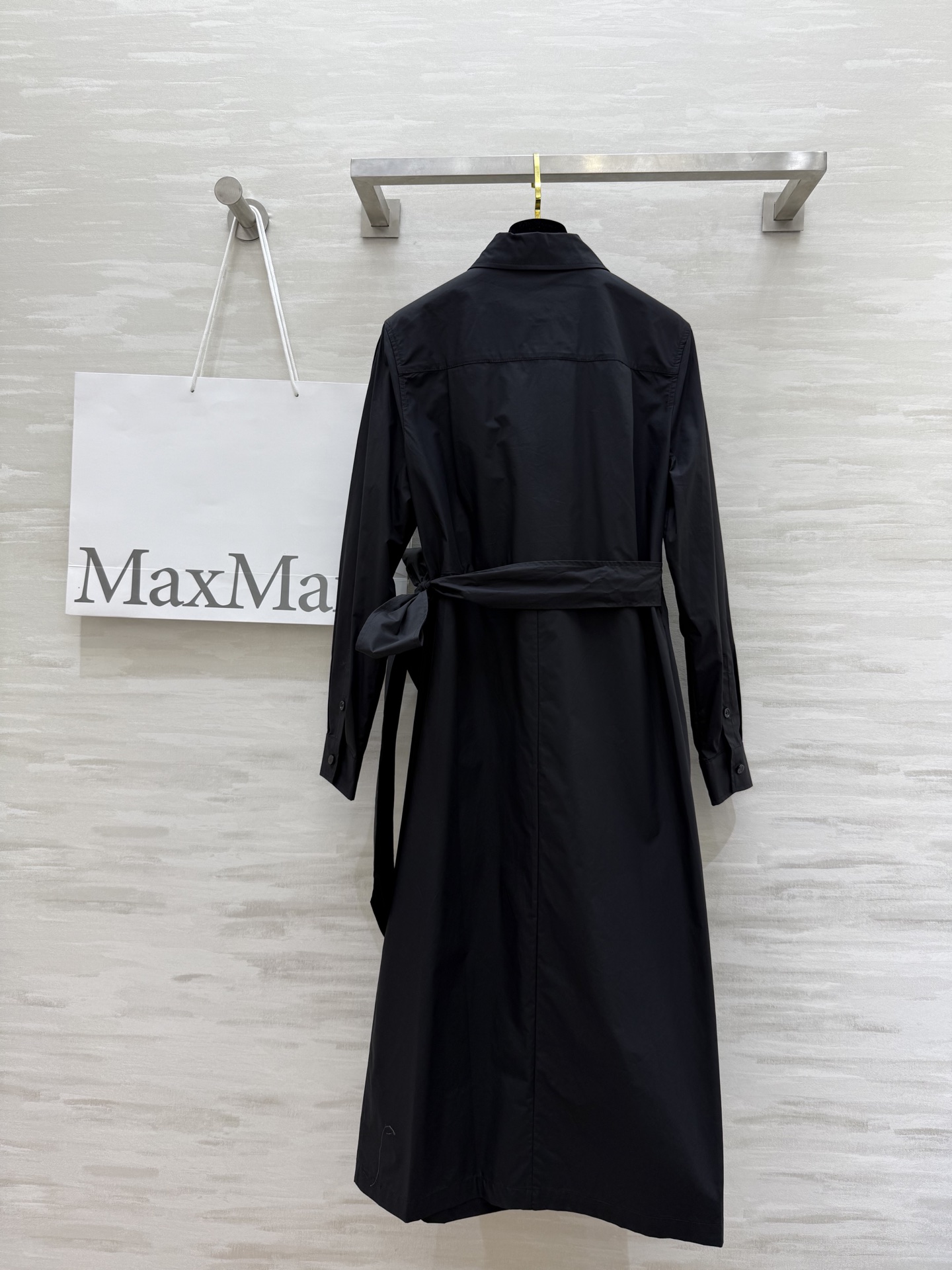 MaxMara｜围裹式衬衣裙 高品质定制 现货首发size：S/M/L（s码胸围：90，衣长：110）