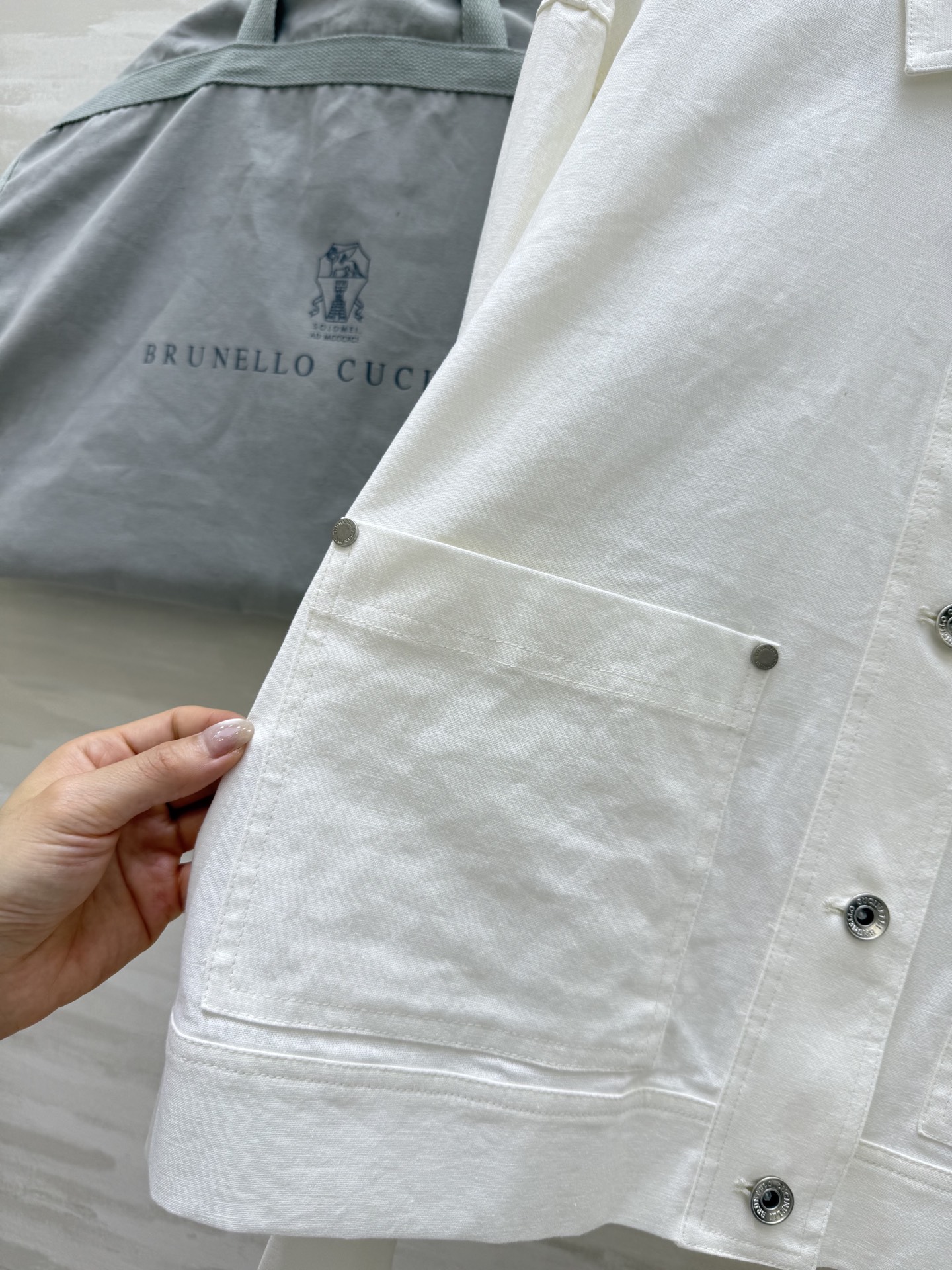 #BC²⁵早秋新款 老钱风休闲双口袋 亚麻翻领夹克外套 进口100%亚麻面料 轻盈透气质感超赞 铜链装饰