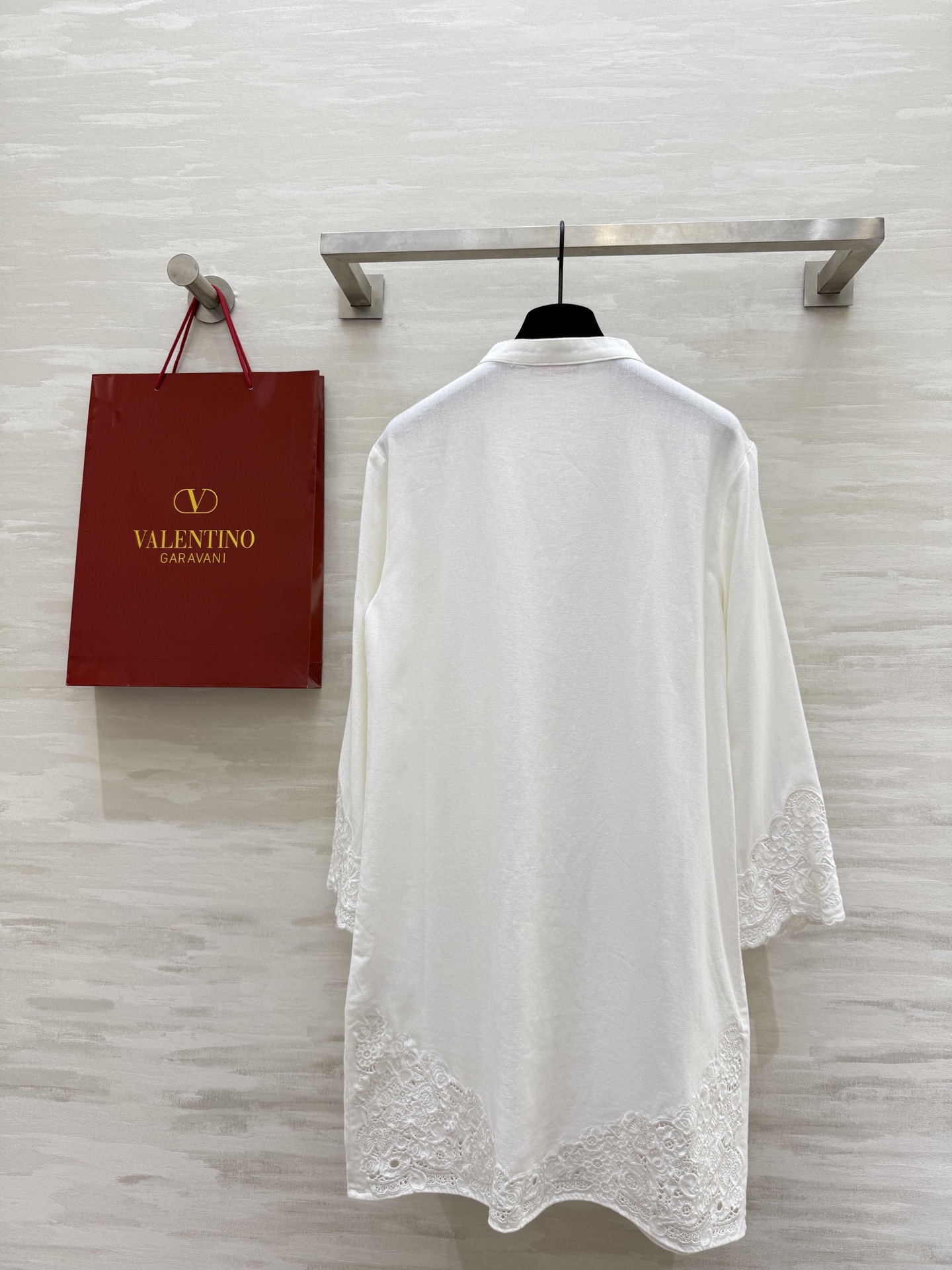 #Valentin♡²⁵早秋新款 重工刺绣连衣裙 立体定位镂空刺绣面料特别重工 上身超美  高品质定制 