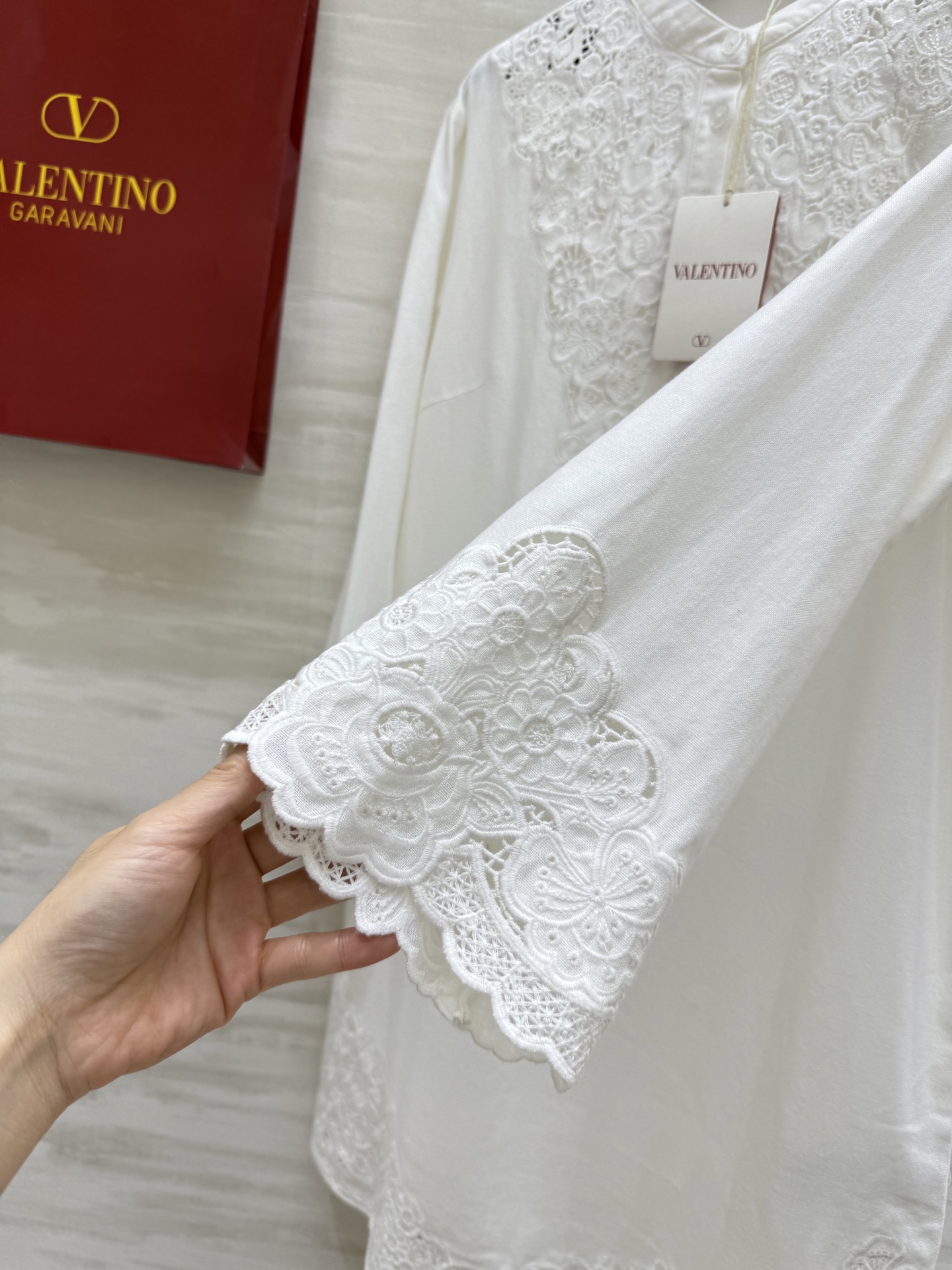 #Valentin♡²⁵早秋新款 重工刺绣连衣裙 立体定位镂空刺绣面料特别重工 上身超美  高品质定制 