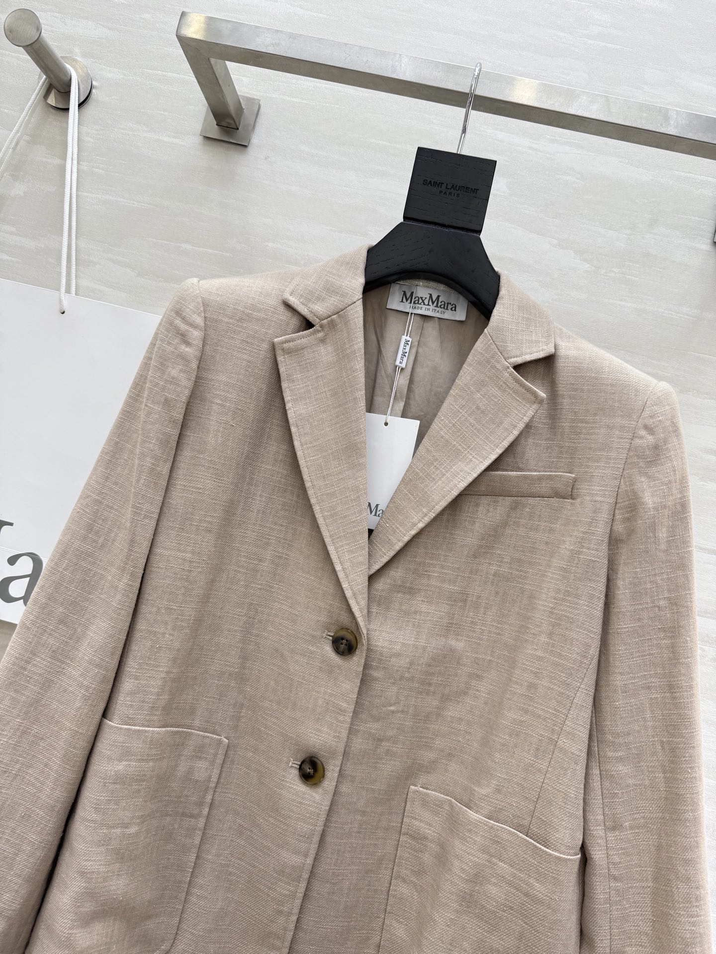 #Maxmar♡²⁵早秋新款 极简主义亚麻西装外套 极简主义 宽肩H版型 高定密度亚麻面料挺阔有型 慵懒