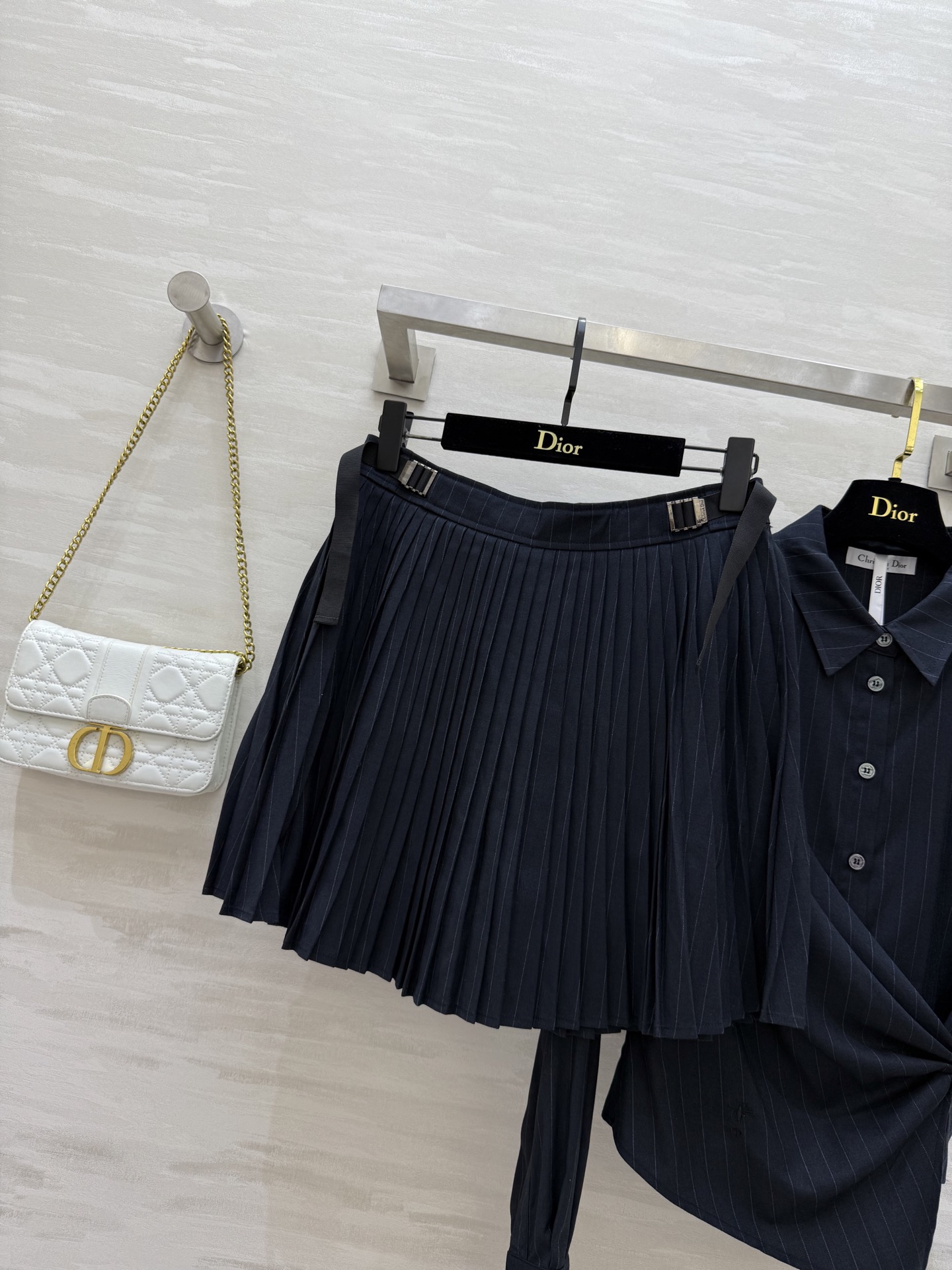 #DIO♡²⁵早秋新款 高级lady气质套装 随性高级强烈推荐一套搭配 收腰设计打造日常精致造型 丰富多