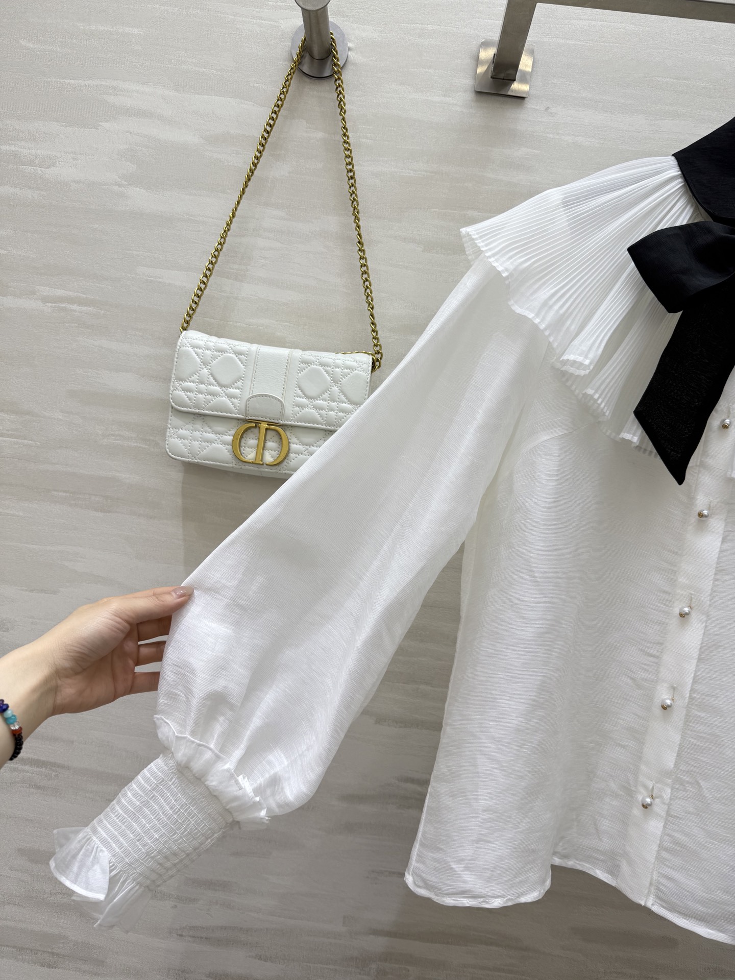 #Zimm²⁵早秋新款 撞色飘带绑带衬衣 浪漫优雅 进口丝麻面料亲肤舒适 高品质定制 现货首发size：