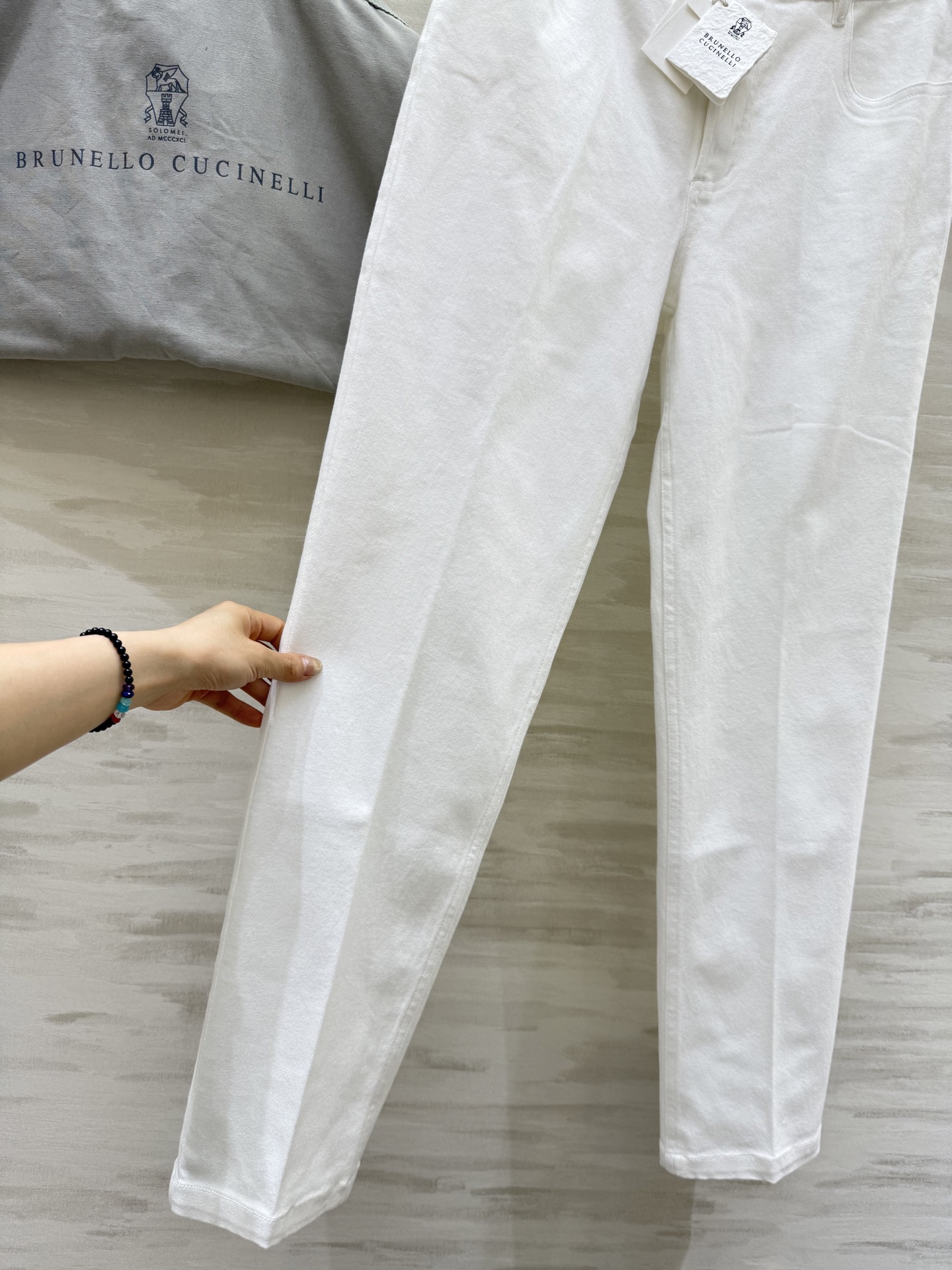 #BC²⁵早秋新款 直筒牛仔裤 立体剪裁版型超级显腿长显瘦 高品质定制 现货首发size：S/M/L（s