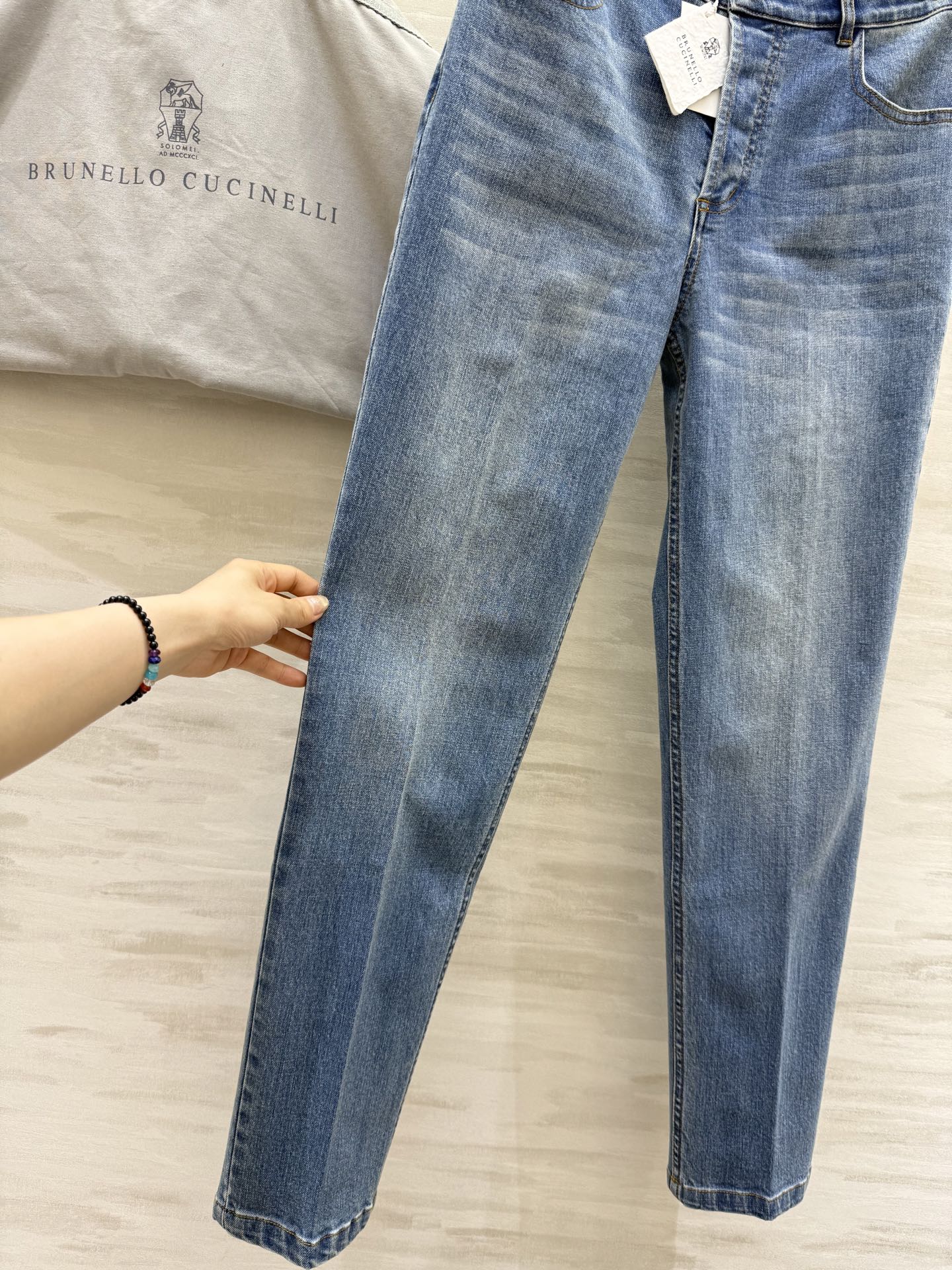 #BC²⁵早秋新款 直筒牛仔裤 立体剪裁版型超级显腿长显瘦 高品质定制 现货首发size：S/M/L（s