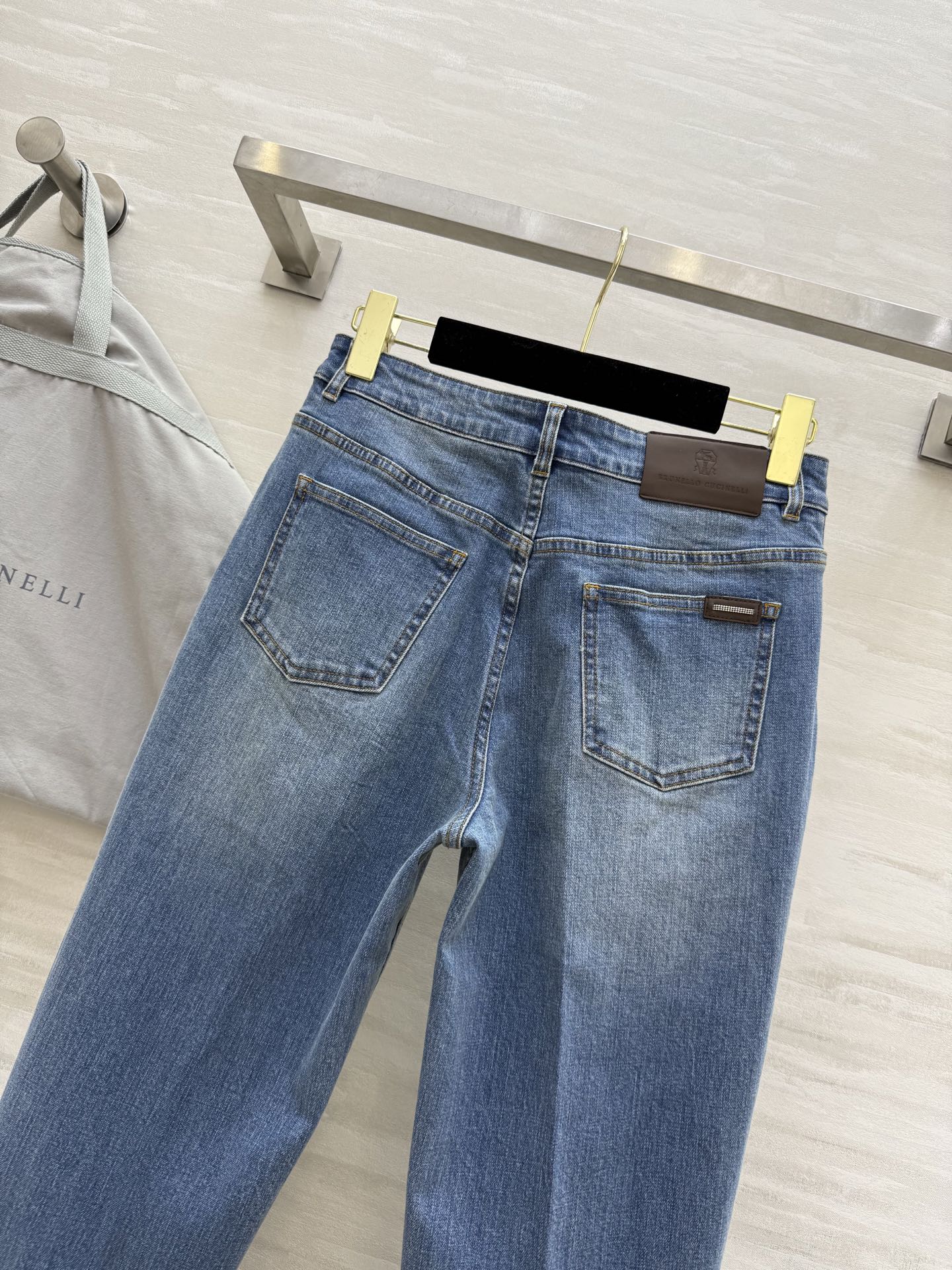 #BC²⁵早秋新款 直筒牛仔裤 立体剪裁版型超级显腿长显瘦 高品质定制 现货首发size：S/M/L（s