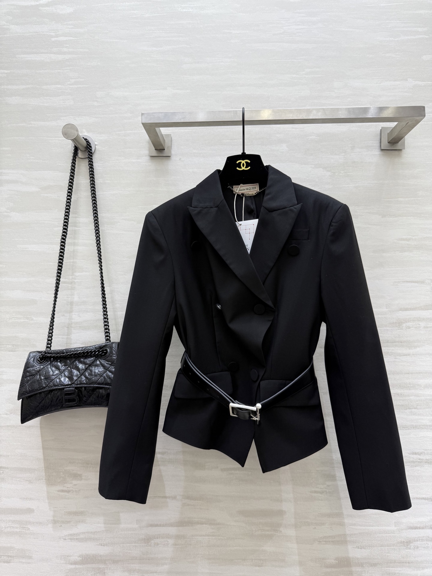 NO:477889,#Alexander McQuee early autumn new style blazer delivery belt high quality spot first-time sizeS/M/L (size s bust 88, 58 length, jackets & coats, business suit, alexander wang19860909#Alexander McQuee早秋新款 西装外套 配送腰带 高品质 现货首发sizeS/M/L（s码胸围88,衣长58,,jackets & coats,business suit,alexander wang,Women's clothing