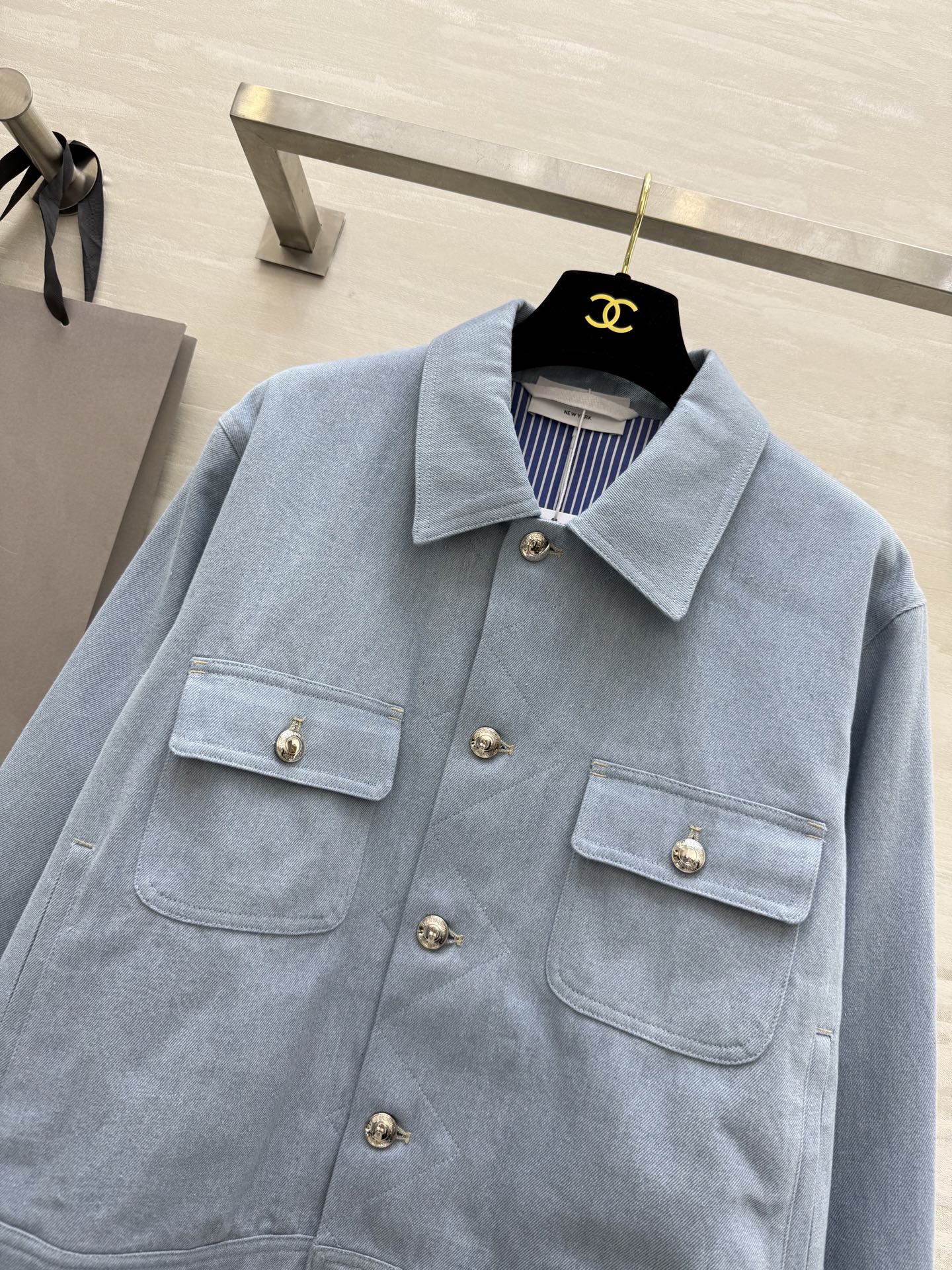 #汤姆布朗²⁵秋冬新款 做旧牛仔夹克外套 高品质 现货来size：S/M/L（s码胸围：108，衣长：5