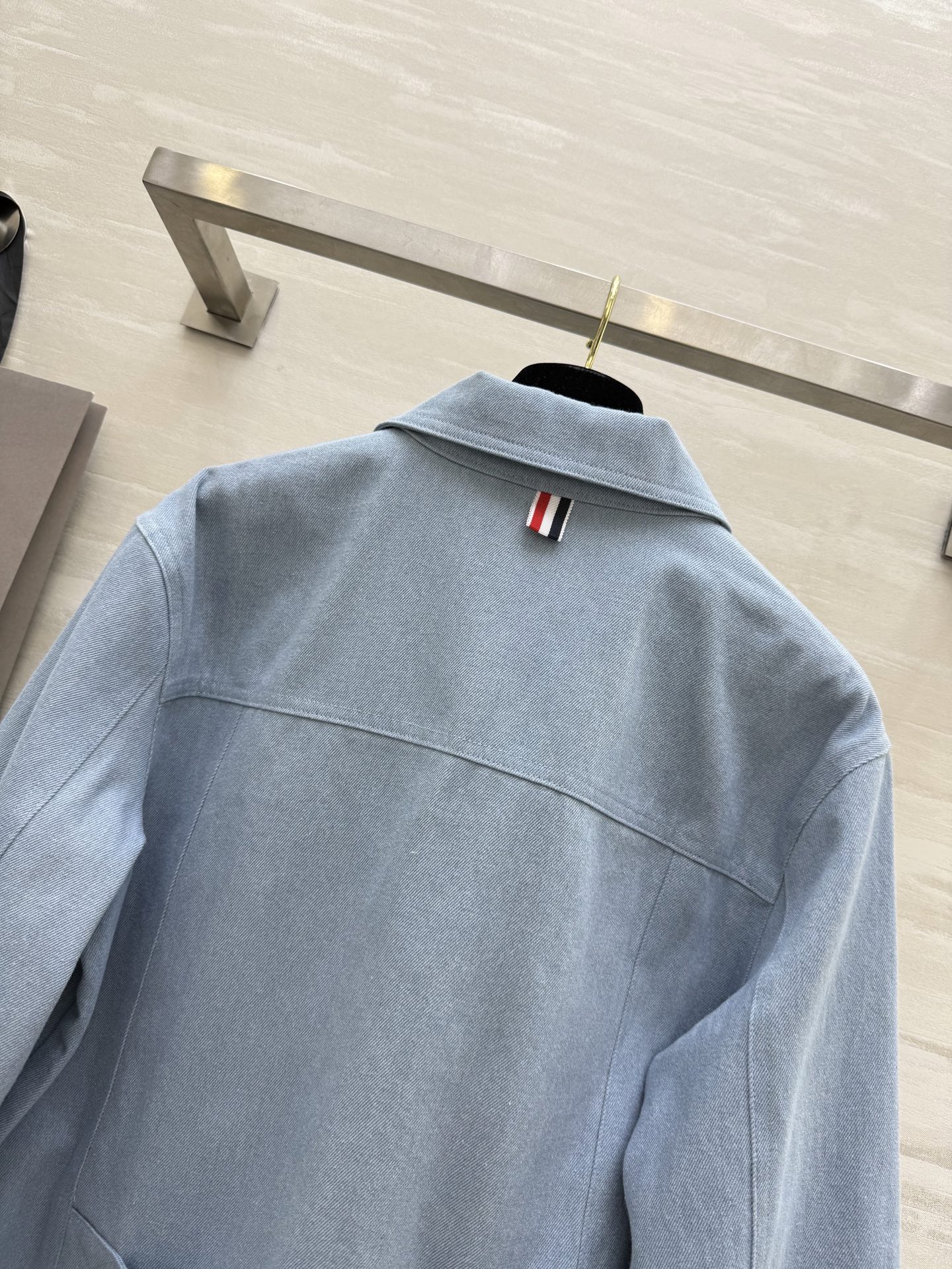 #汤姆布朗²⁵秋冬新款 做旧牛仔夹克外套 高品质 现货来size：S/M/L（s码胸围：108，衣长：5