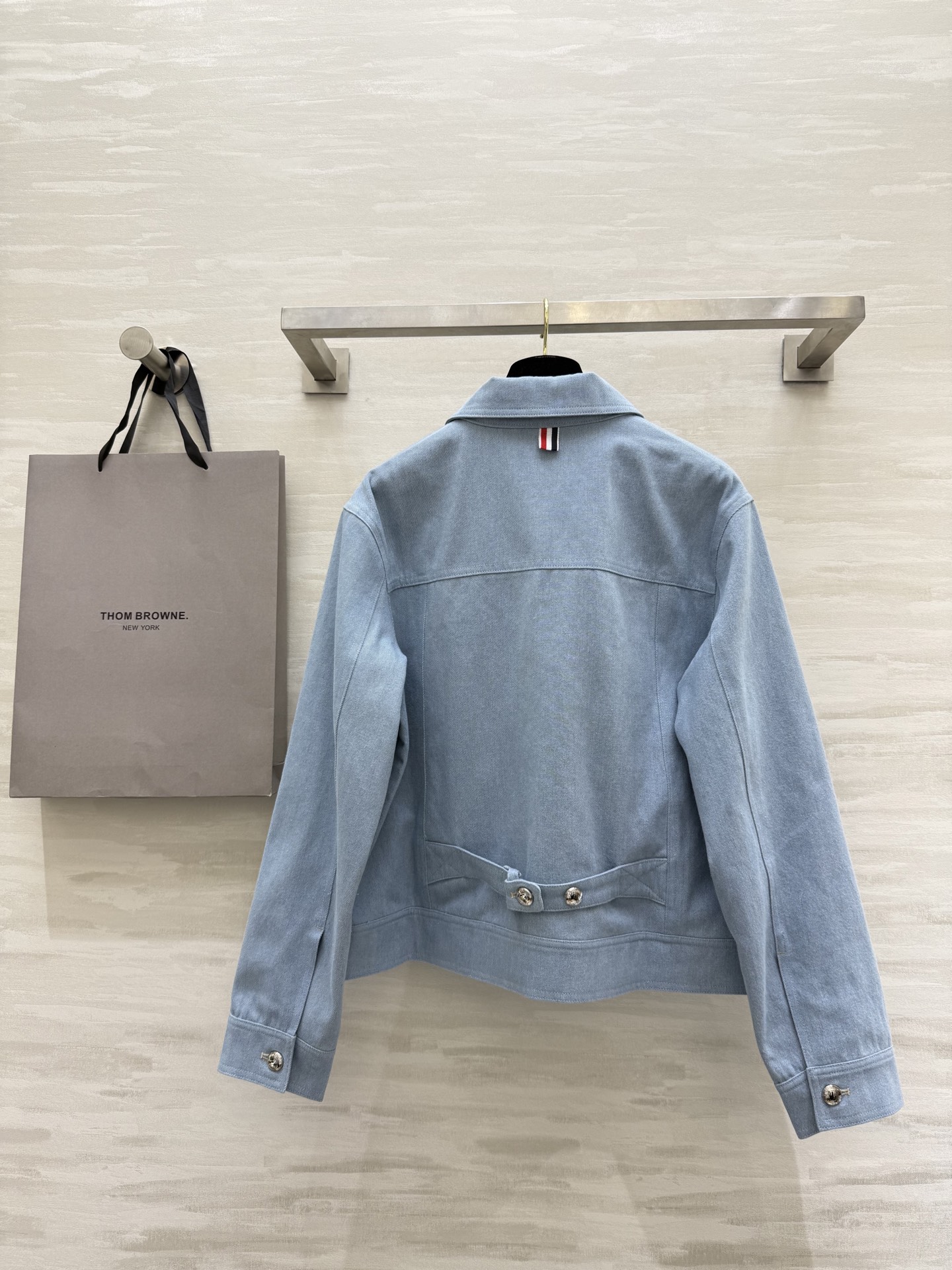 #汤姆布朗²⁵秋冬新款 做旧牛仔夹克外套 高品质 现货来size：S/M/L（s码胸围：108，衣长：5