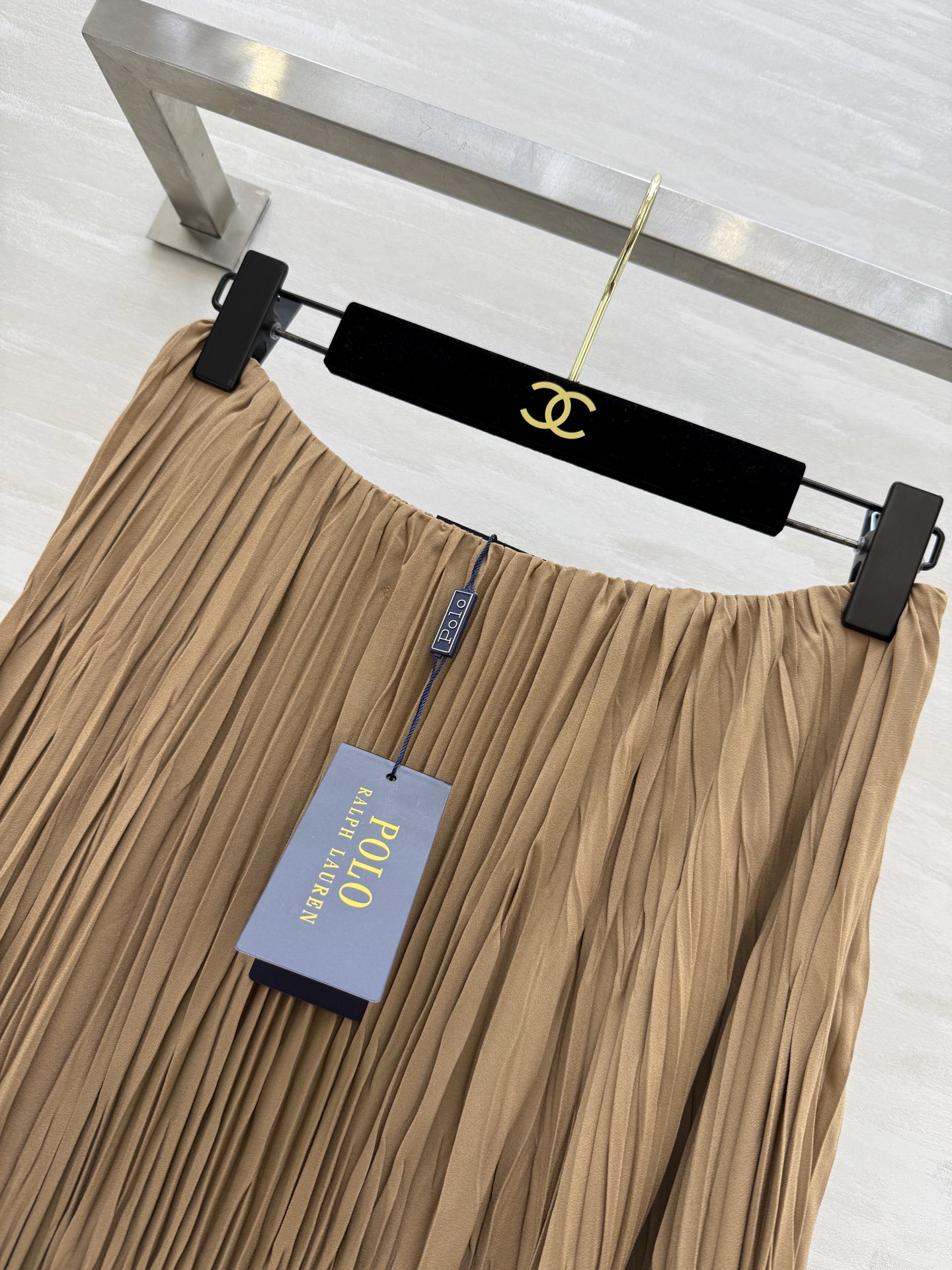 #拉夫劳伦²⁵秋冬新款 优雅褶皱长半裙 褶裥雪纺面料飘逸质感超赞 双层大裙摆优雅大气 经典版型时髦百搭不