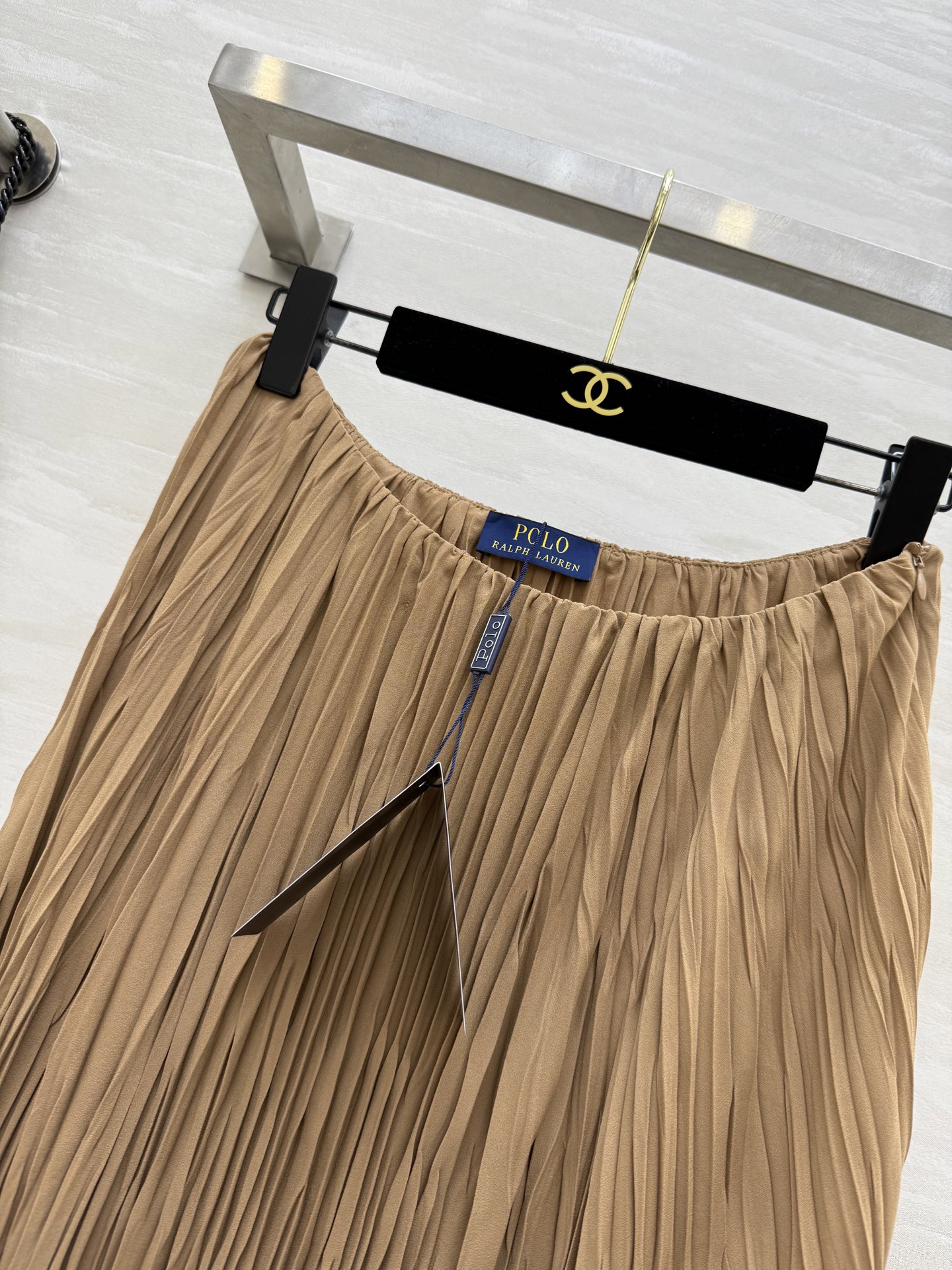 #拉夫劳伦²⁵秋冬新款 优雅褶皱长半裙 褶裥雪纺面料飘逸质感超赞 双层大裙摆优雅大气 经典版型时髦百搭不