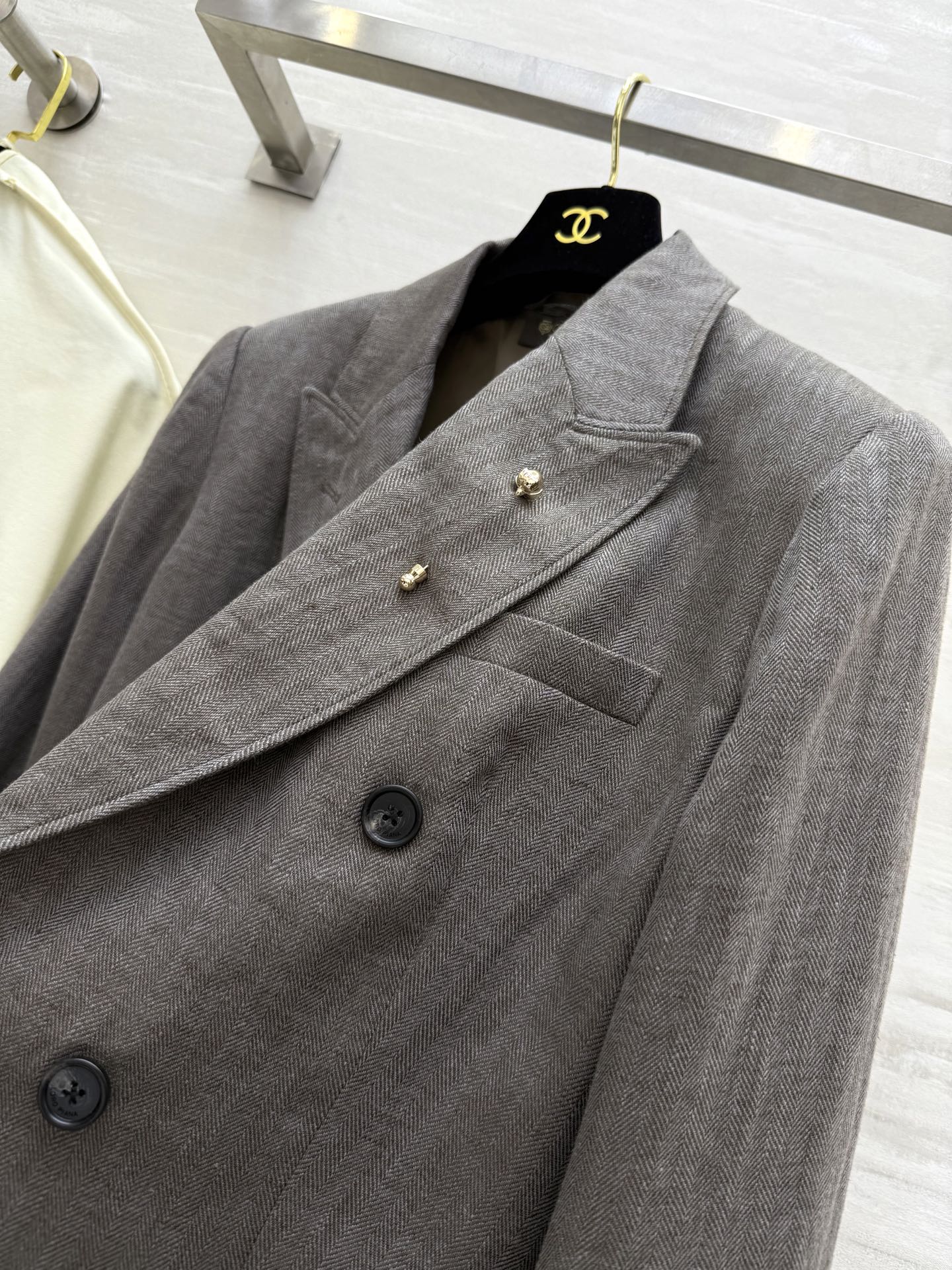 #LP²⁵秋冬新款 复古人字纹亚麻西装外套 高品质 现货来size：S/M/L（s码肩宽：40，胸围：9